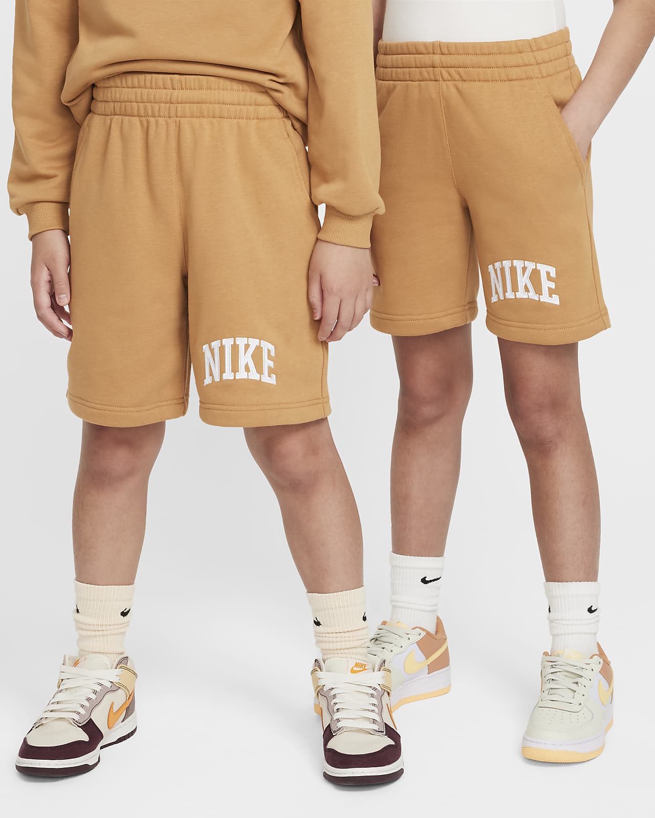 Shorts de French Terry para niños talla grande Nike Sportswear Club