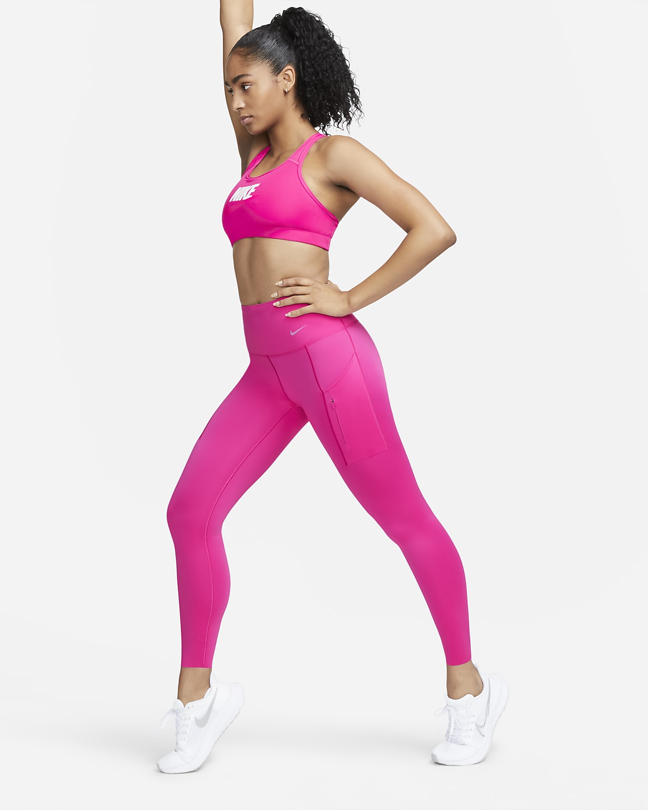 Nike Go leggings i 7/8 lengde med høyt liv og lommer til dame