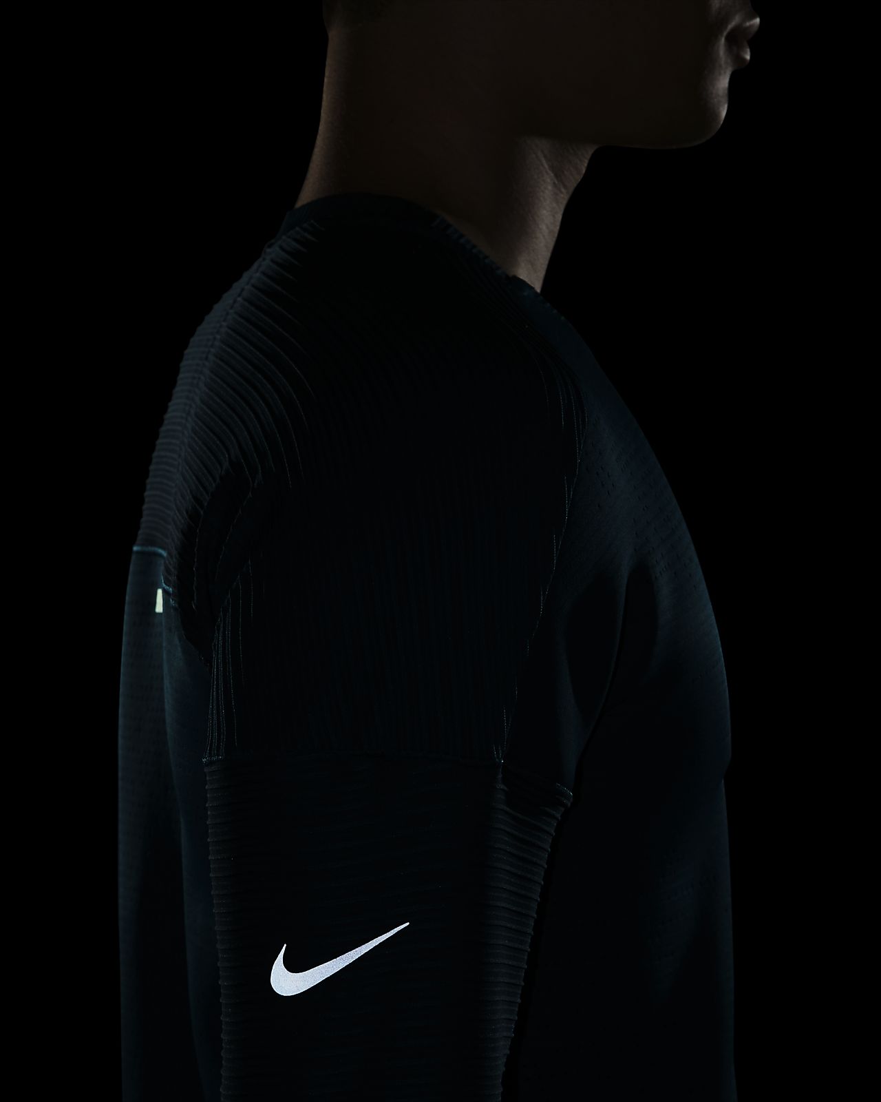 tech pack running long sleeve top