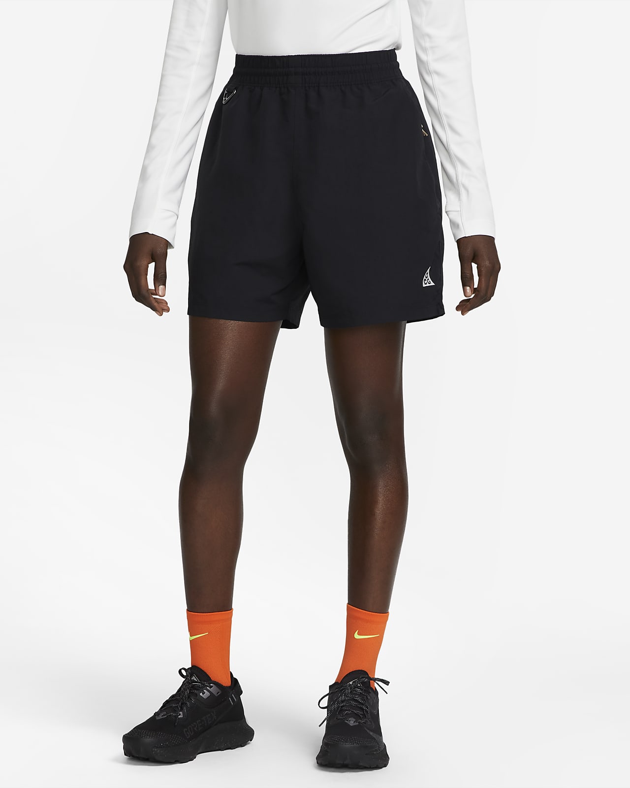 Nike ACG 13 cm-es női rövidnadrág