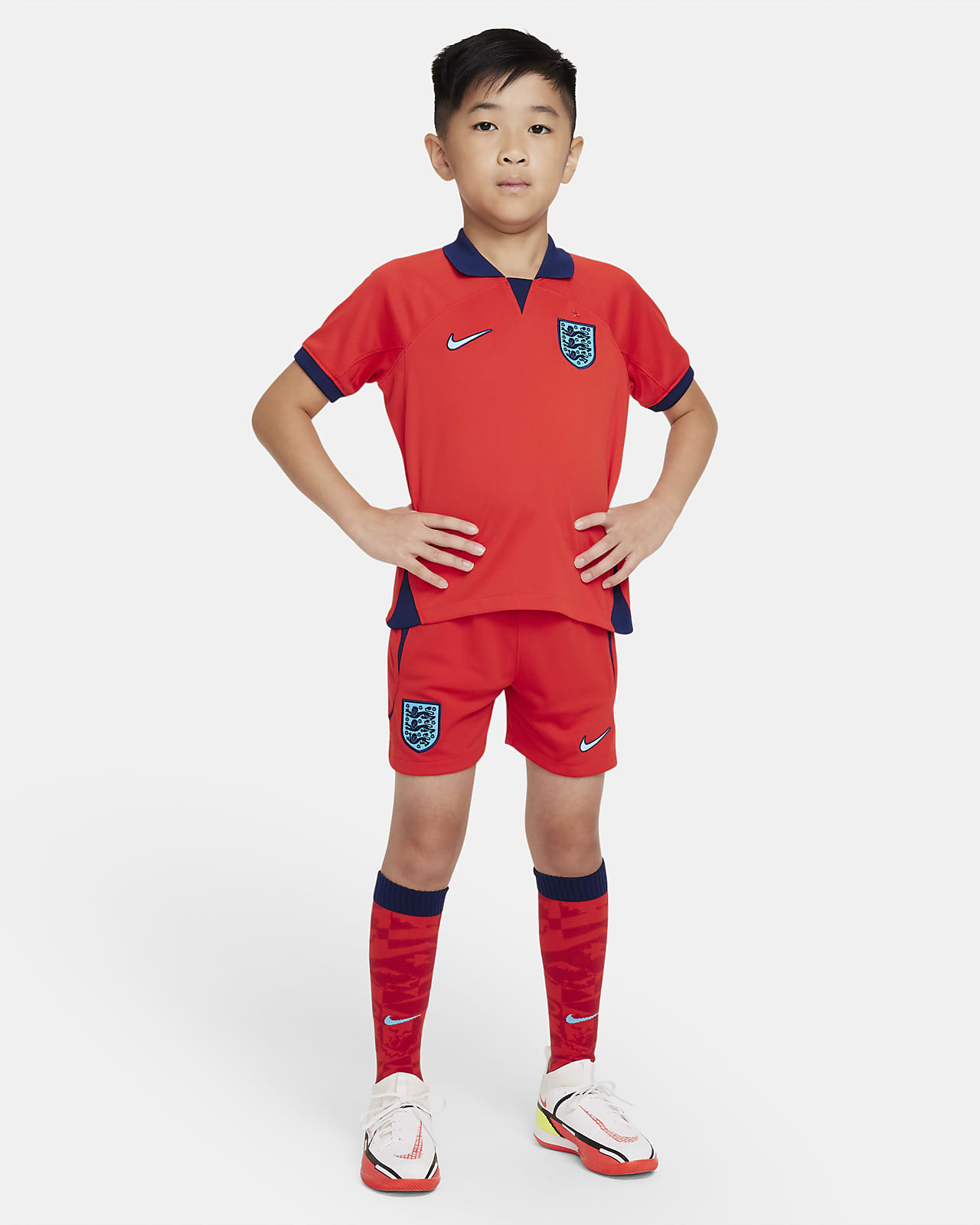 England 2022/23 Away Younger Kids' Football Kit