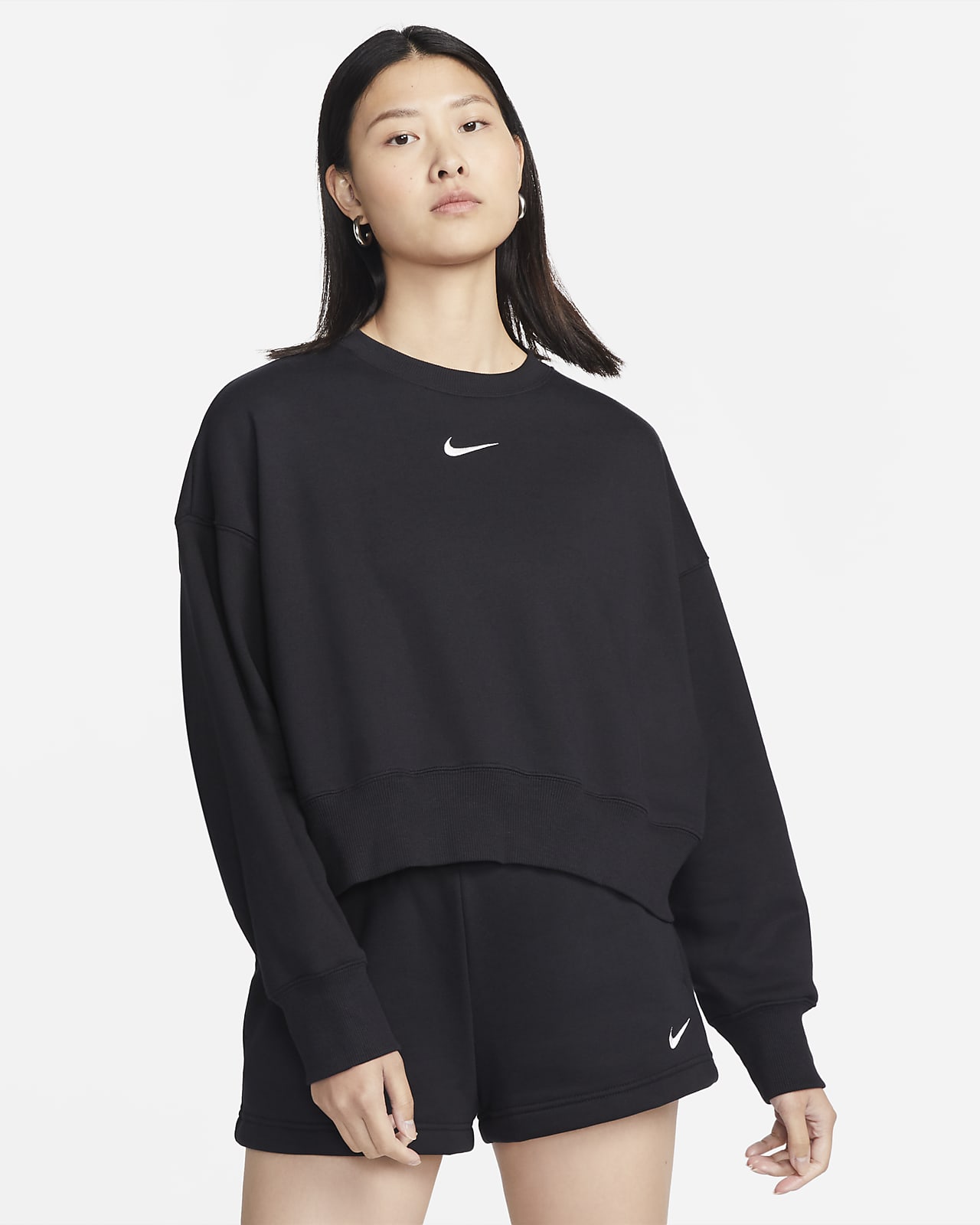 เสื้อวอร์มคอกลมขนาดโอเวอร์-โอเวอร์ไซส์ผู้หญิง Nike Sportswear Phoenix Fleece