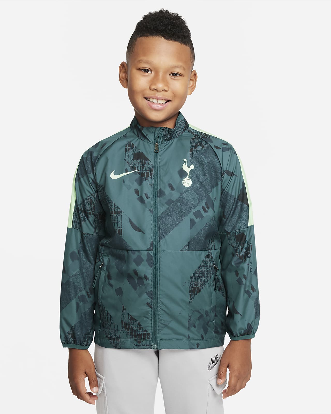 Tottenham Hotspur Repel Academy AWF Older Kids' Nike Dri-FIT Football Jacket