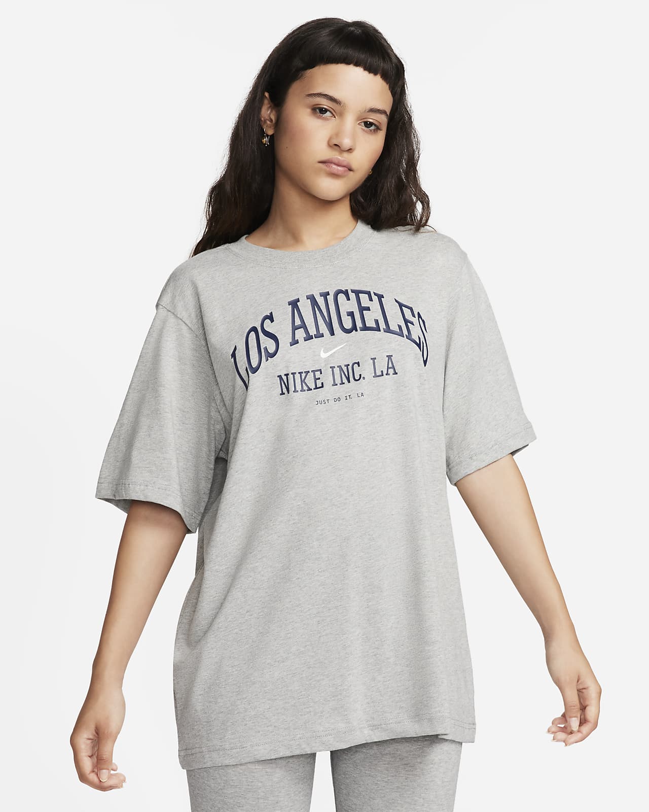 Nike Sportswear Essentials Women's Graphic T-Shirt