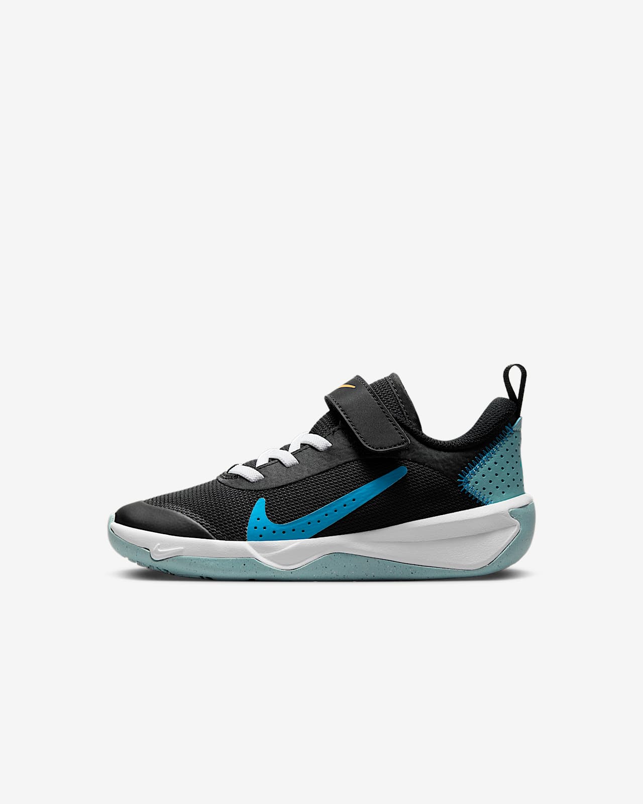 Nike Omni Multi-Court Younger Kids' Shoes