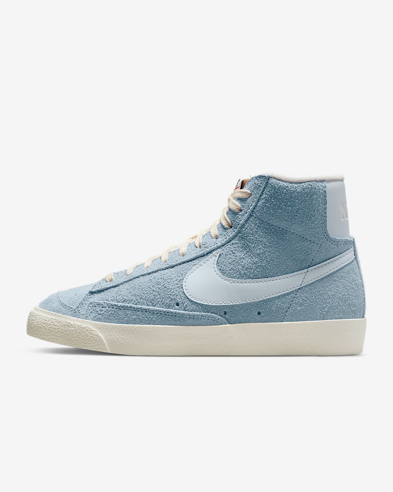 Nike Blazer Mid '77 Vintage Women's Shoe. Nike LU