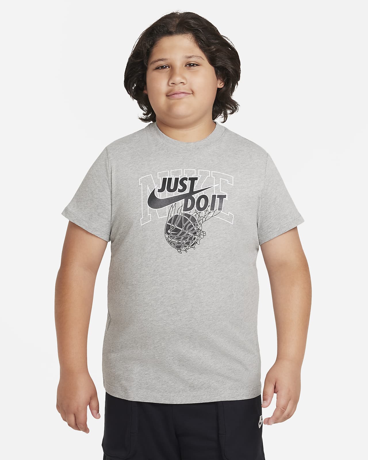 Playera para niños talla grande Nike Sportswear (talla amplia)