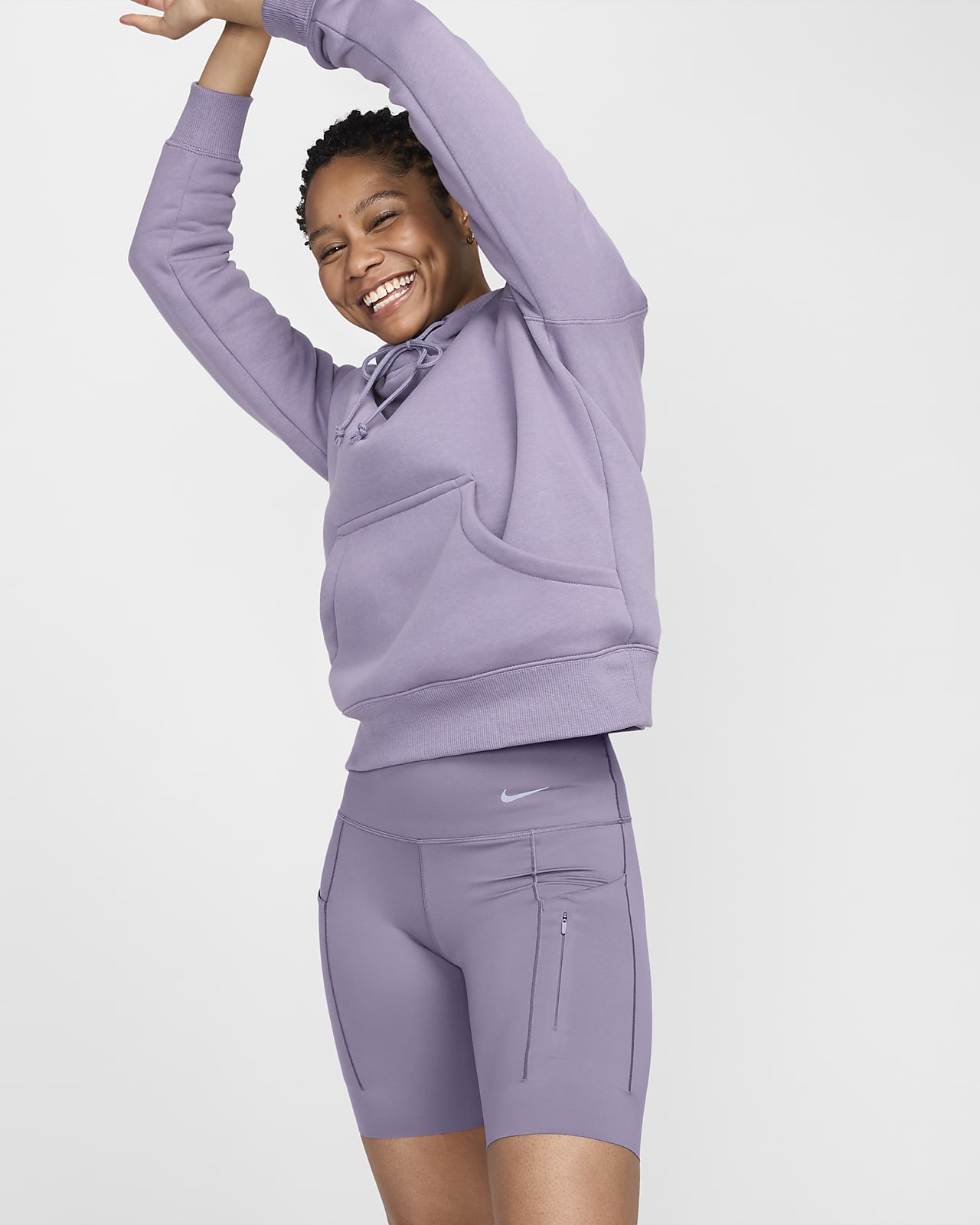 Nike Go Pantalons curts de ciclisme de cintura alta i subjecció ferma de 20 cm amb butxaques - Dona