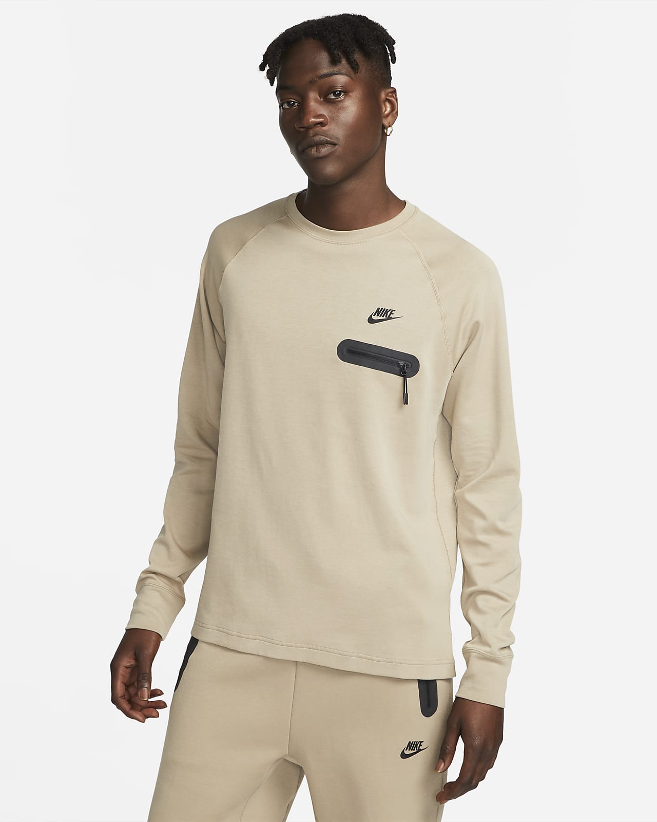 Nike Tech Fleece Lightweight Men's Long-Sleeve Top. Nike AU