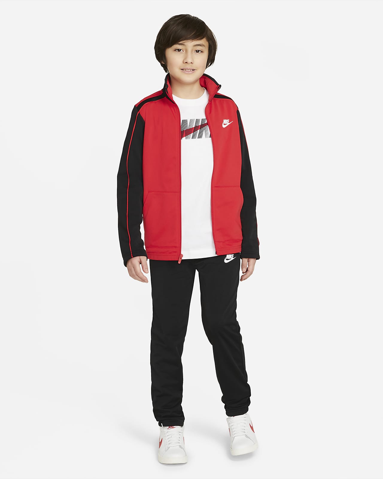Nike Sportswear Genç Çocuk (Erkek) Eşofmanı