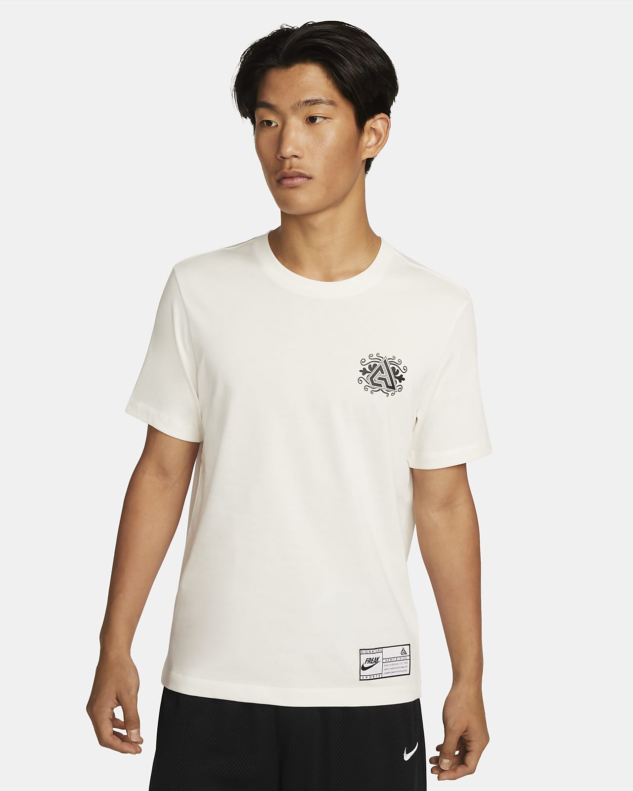 Giannis Nike 男款高級籃球 T 恤