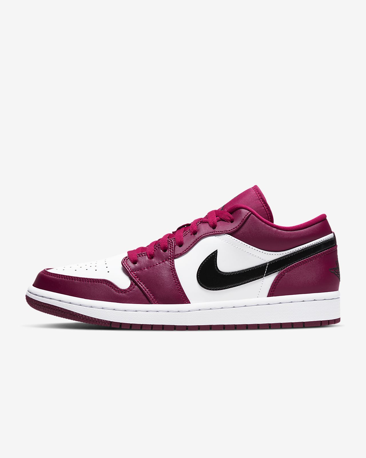 Air Jordan 1 Low Shoe. Nike IN