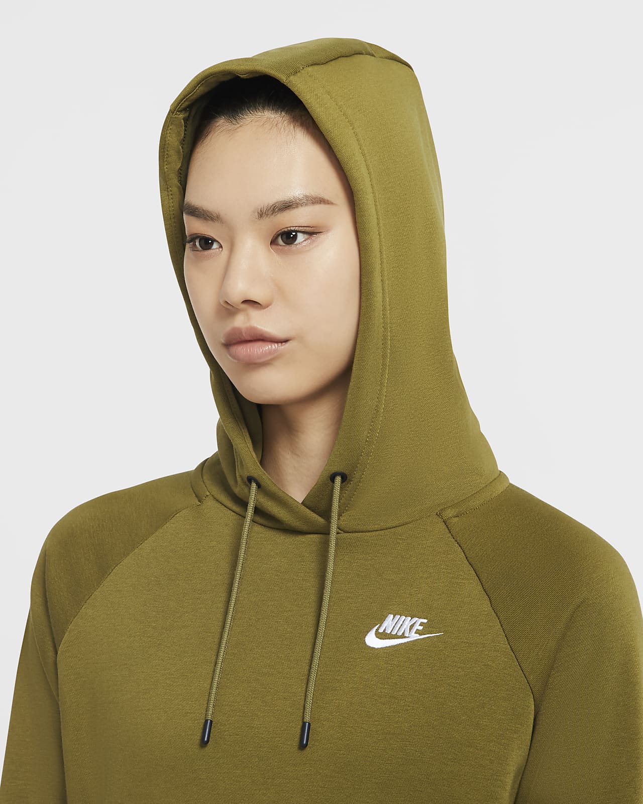 nike women's sportswear essential fleece hoodie