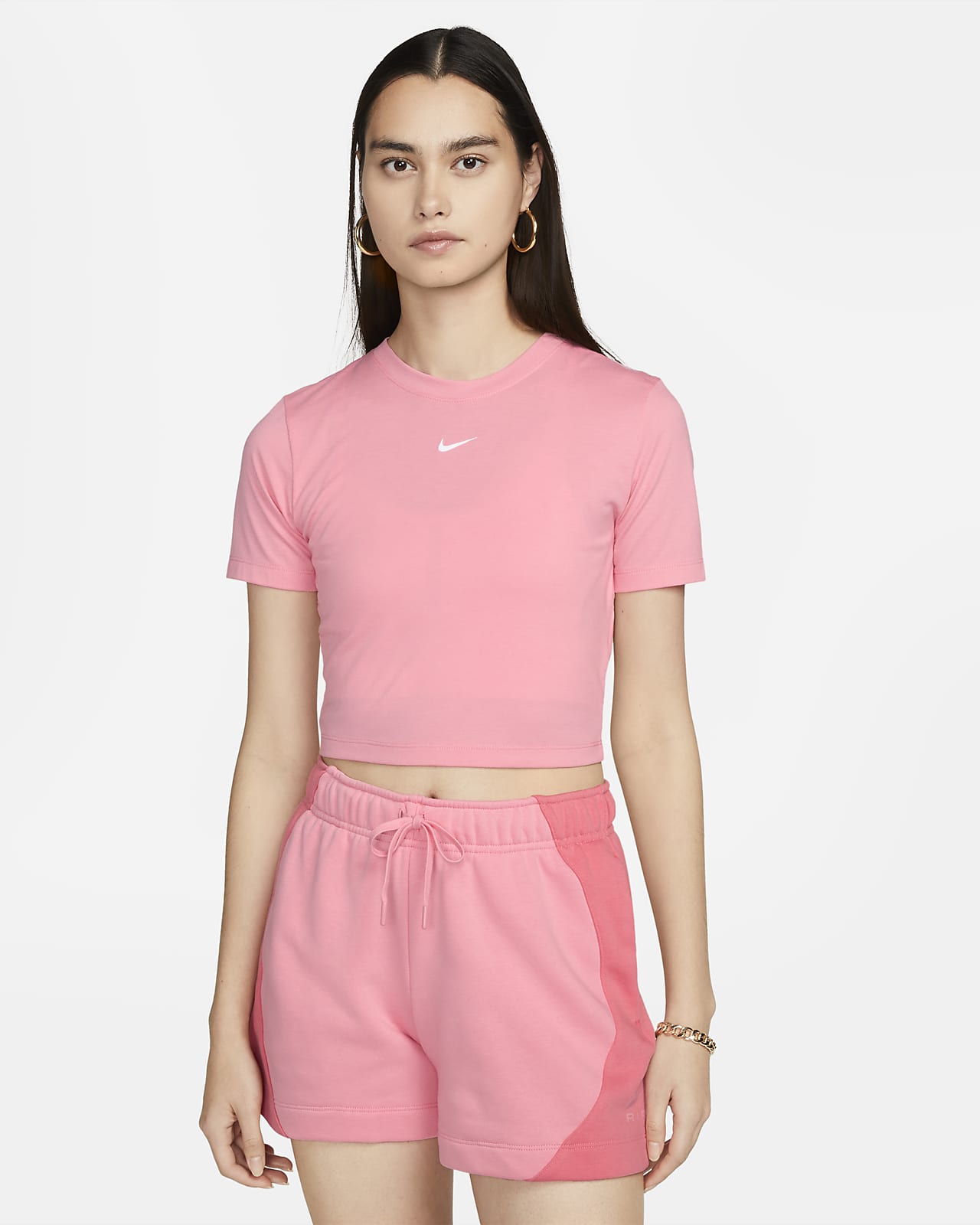 Nike Sportswear Essential Women's Slim-Fit Crop T-Shirt. Nike UK