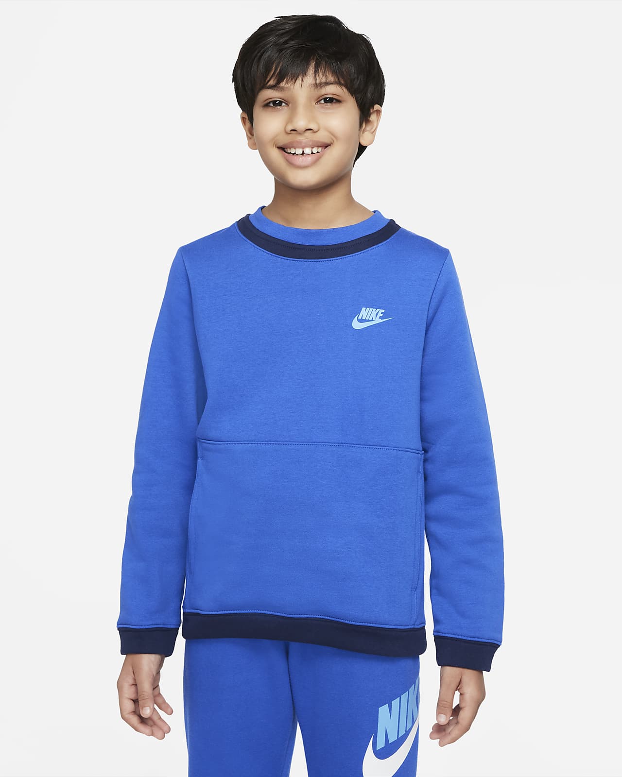 Nike Sportswear Amplify Big Kids' (Boys') Fleece Sweatshirt