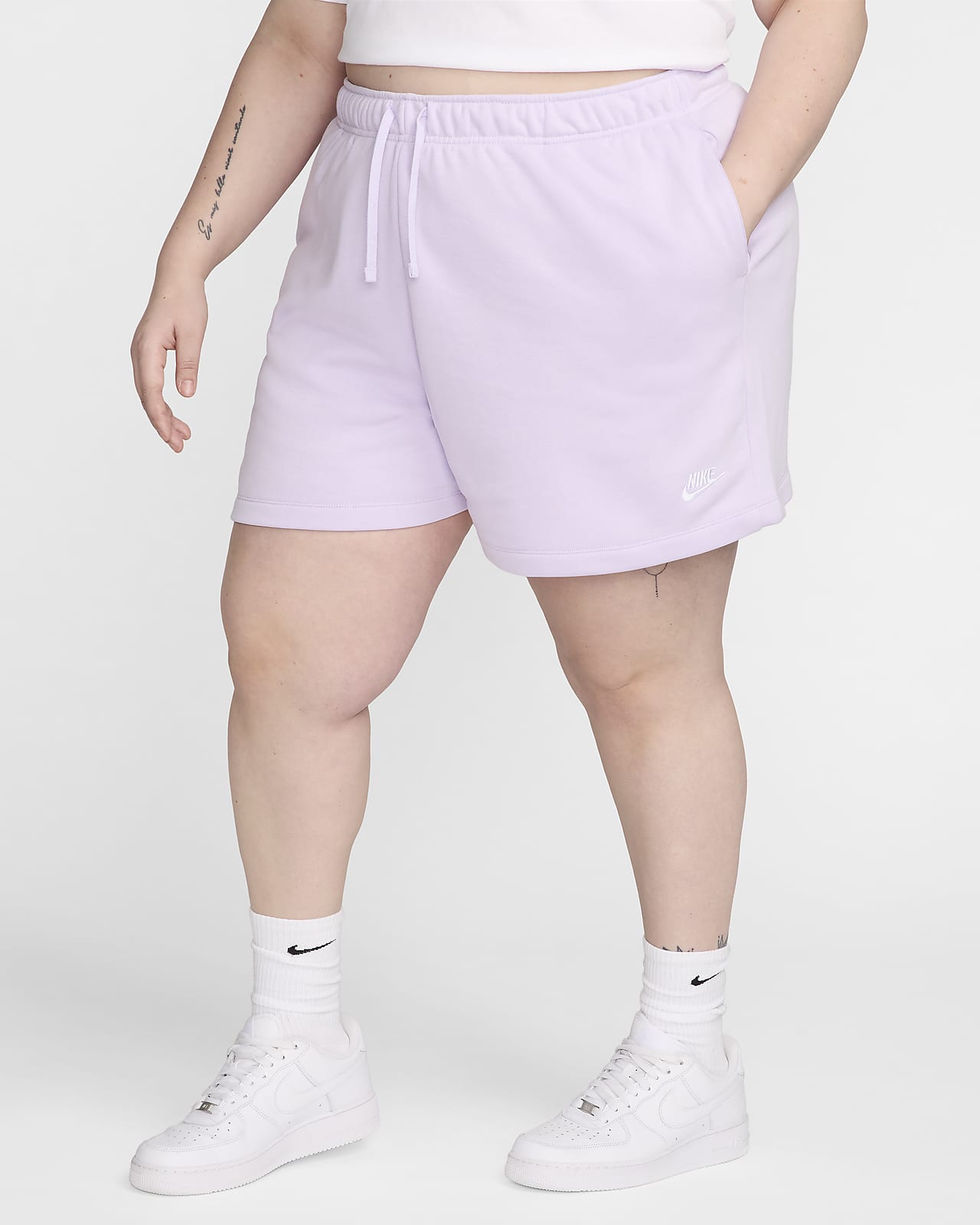 Nike Sportswear Club Fleece Women's Mid-Rise Shorts (Plus Size)