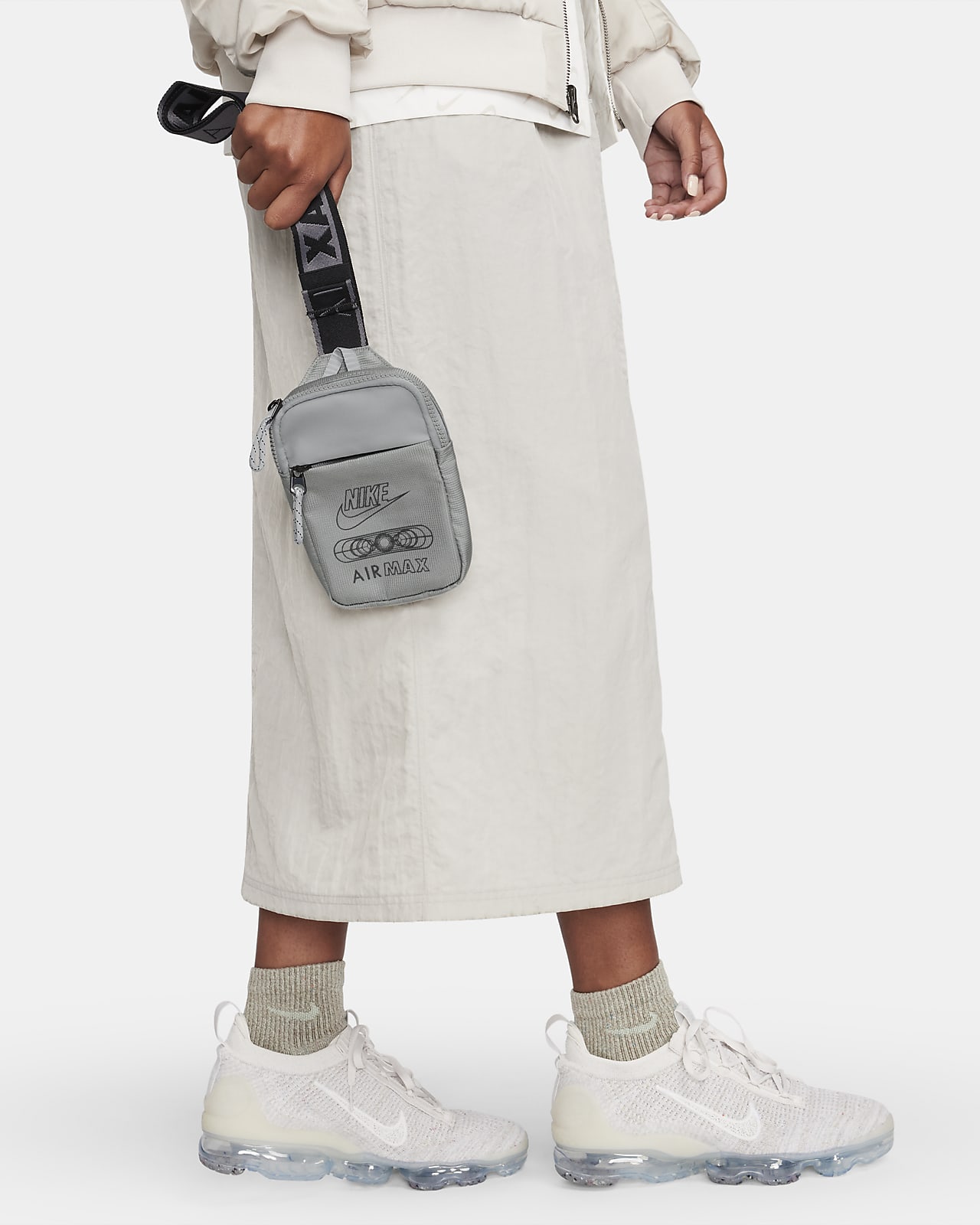 Nike Sportswear Essentials Crossbody-Tasche (1 l)