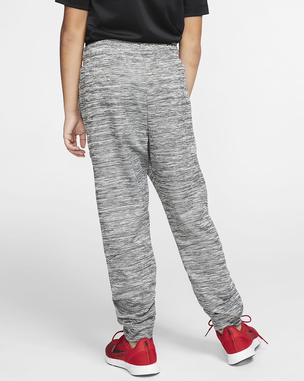 pantaloni nike con pantaloni nike con