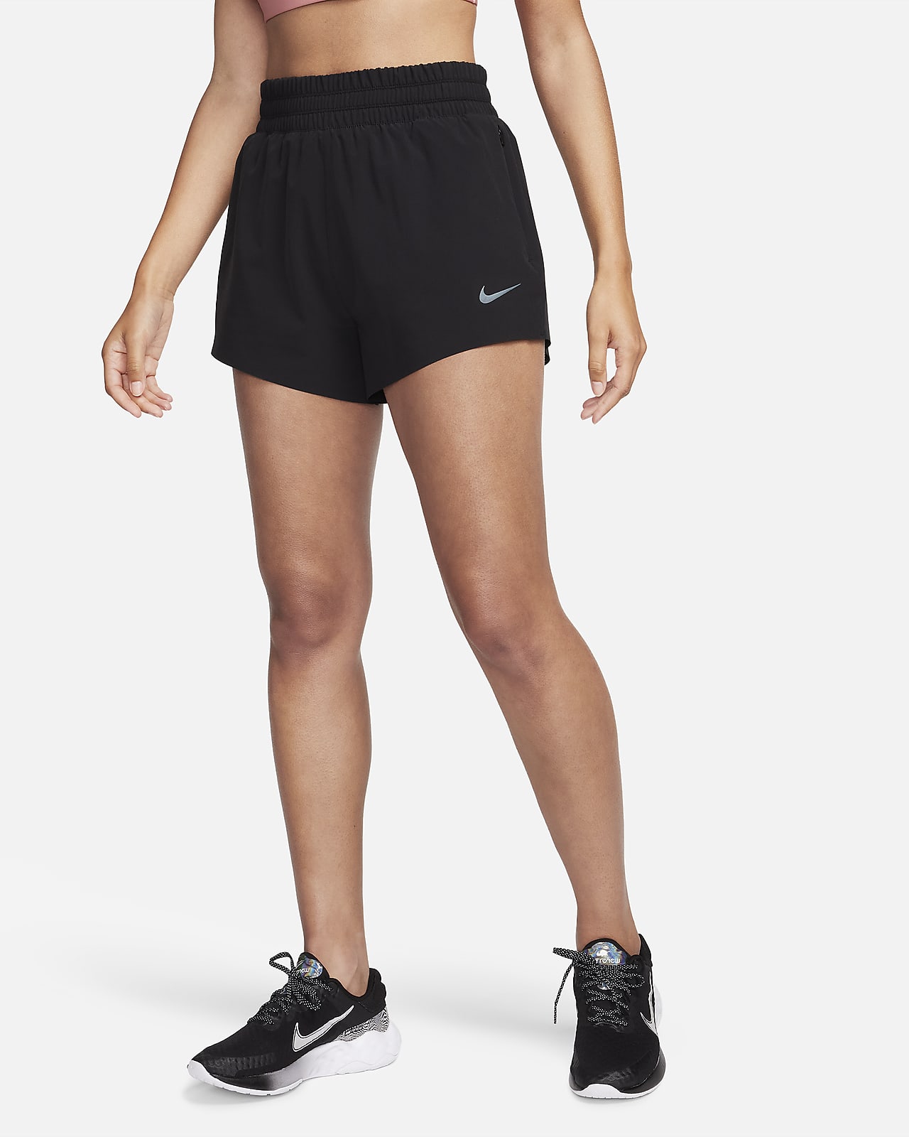 Nike Dri-FIT Running Division 8 cm-es, magas derekú, bélelt női futórövidnadrág zsebekkel