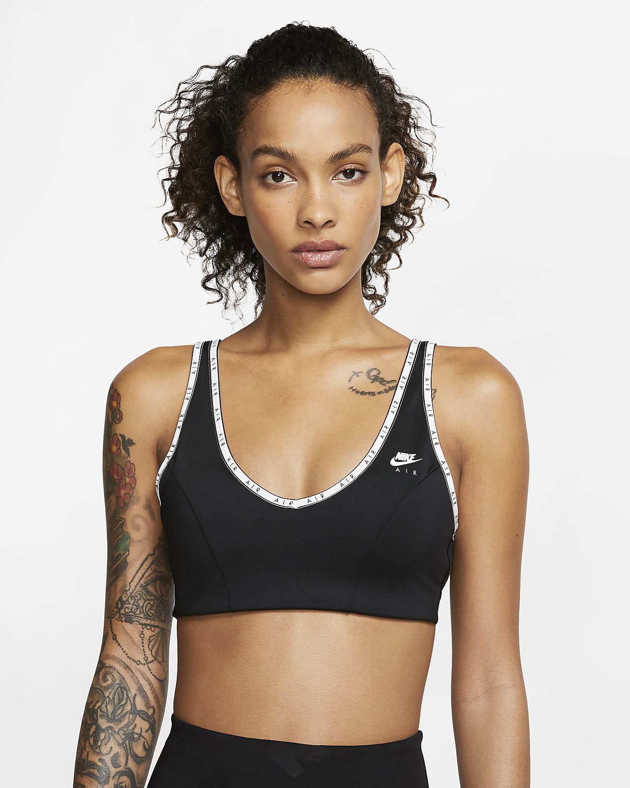 brassiere nike air