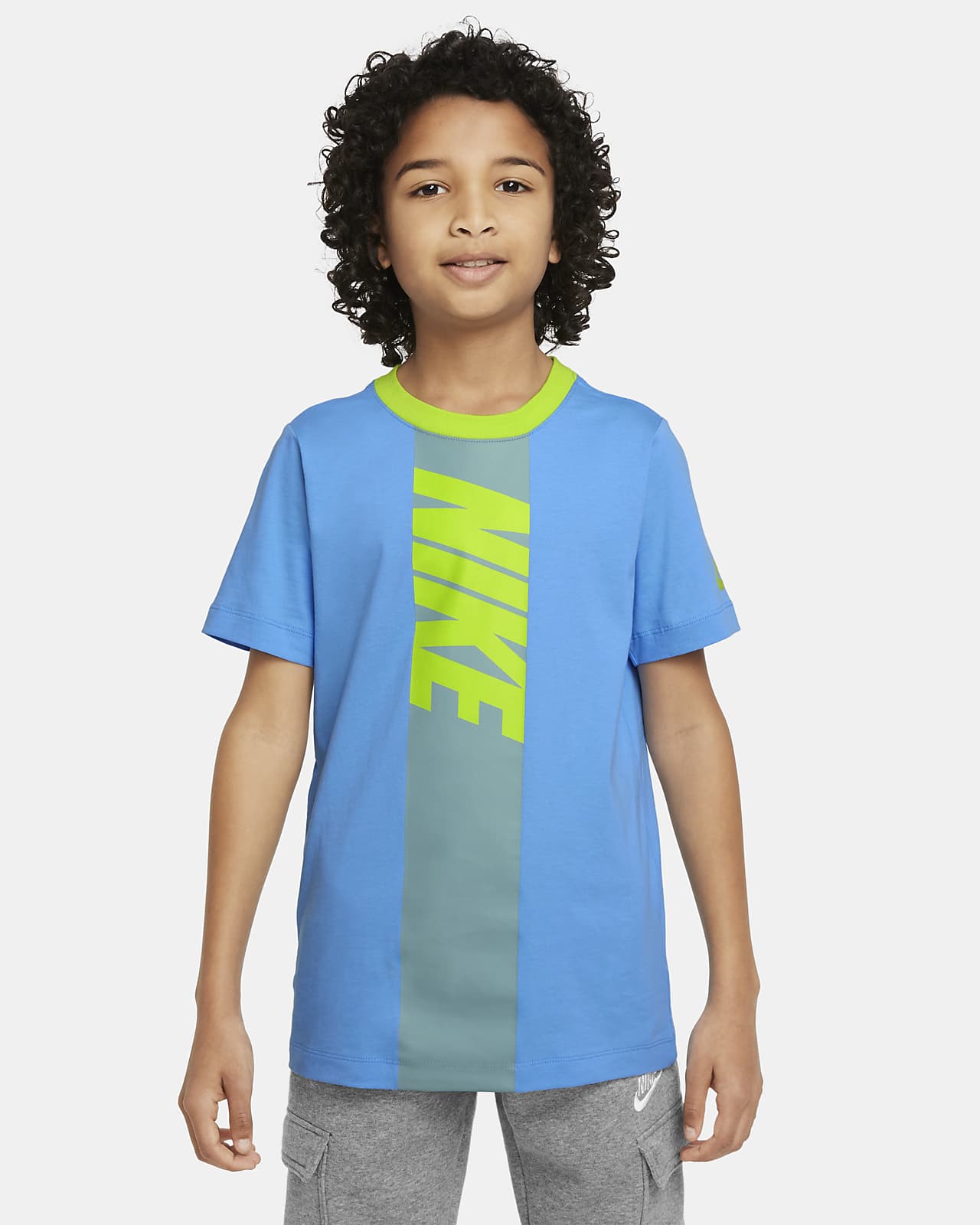 Playera para niños grandes Nike Sportswear