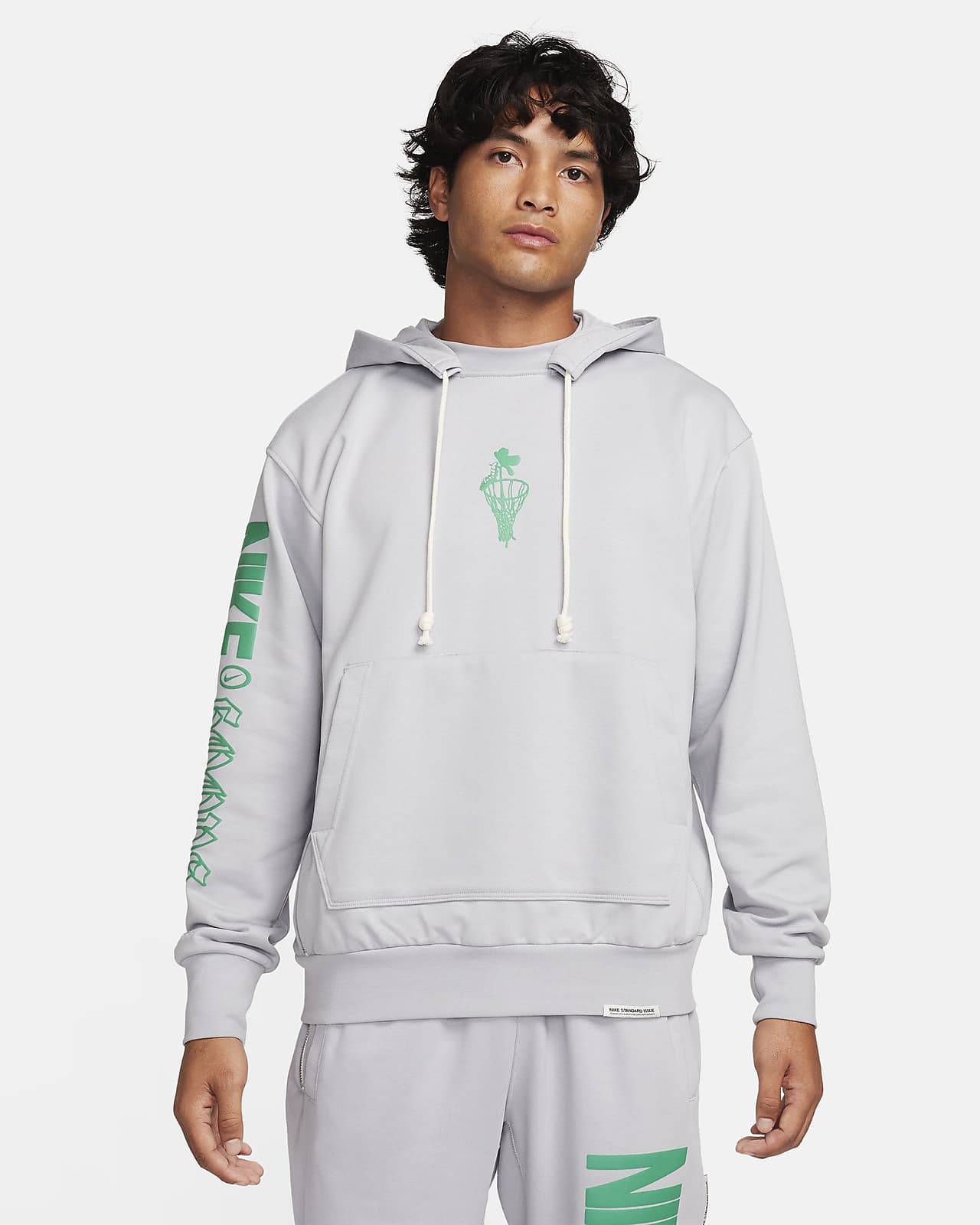 Nike Standard Issue Dri-FIT Erkek Kapüşonlu Sweatshirt'ü