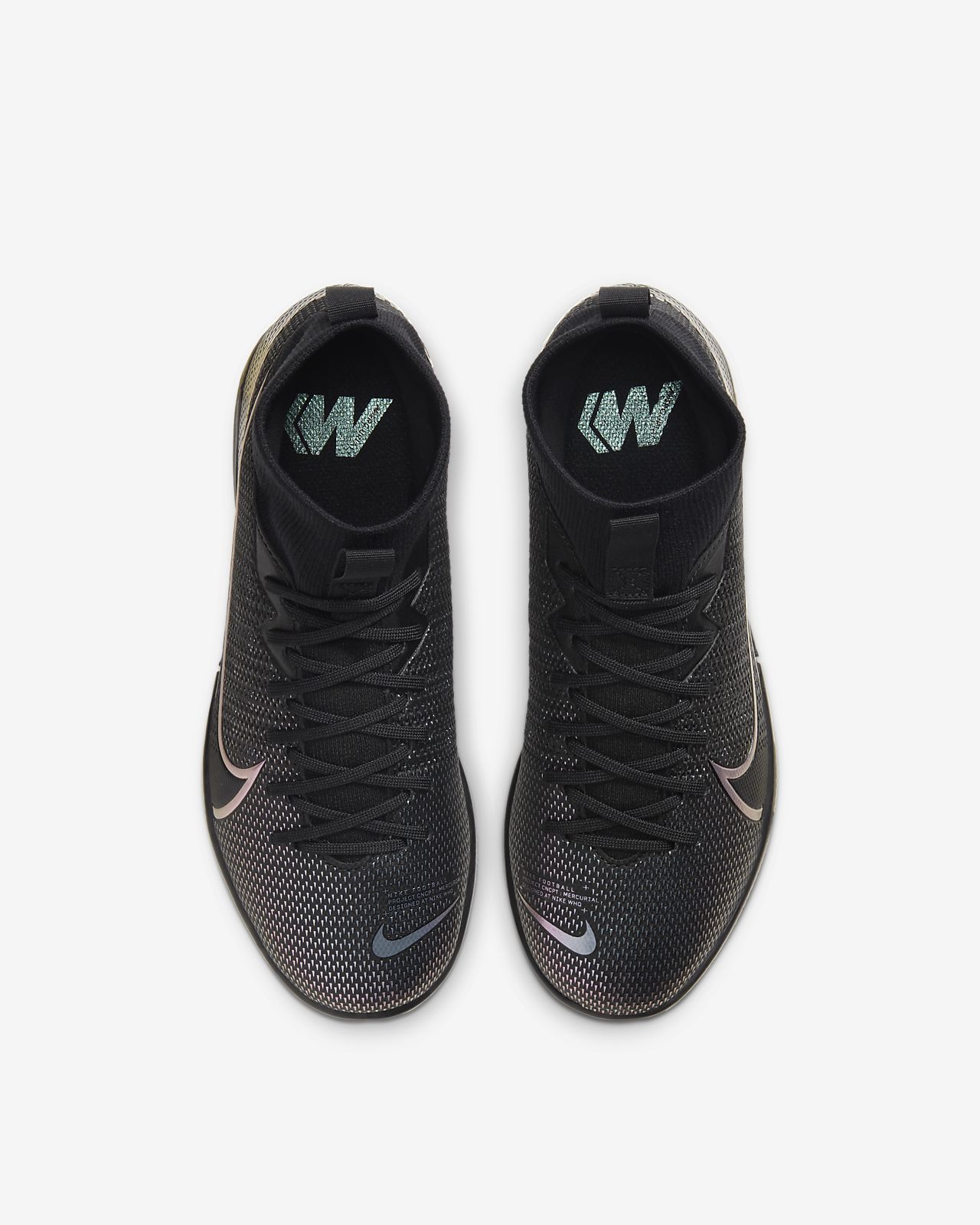 nike youth soccer shoes