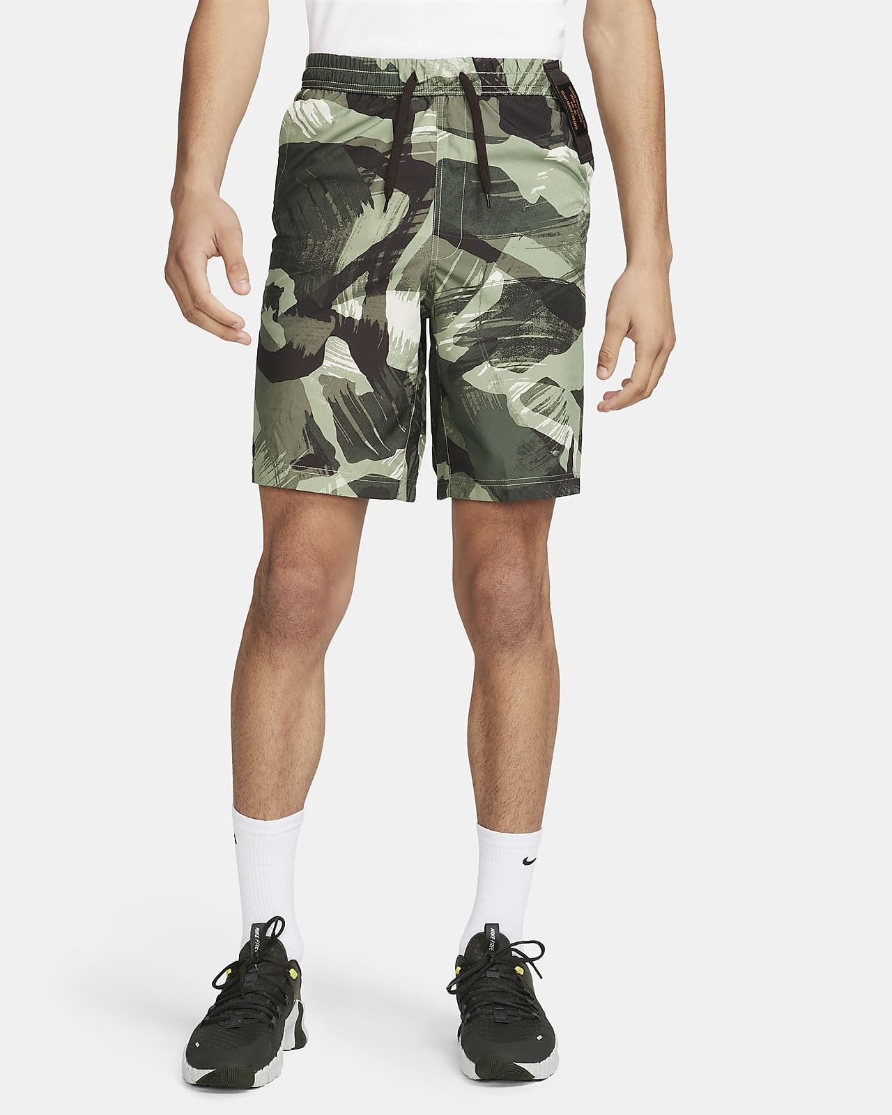 Nike Form Dri-FIT 23 cm-es, bélés nélküli, sokoldalú férfi rövidnadrág