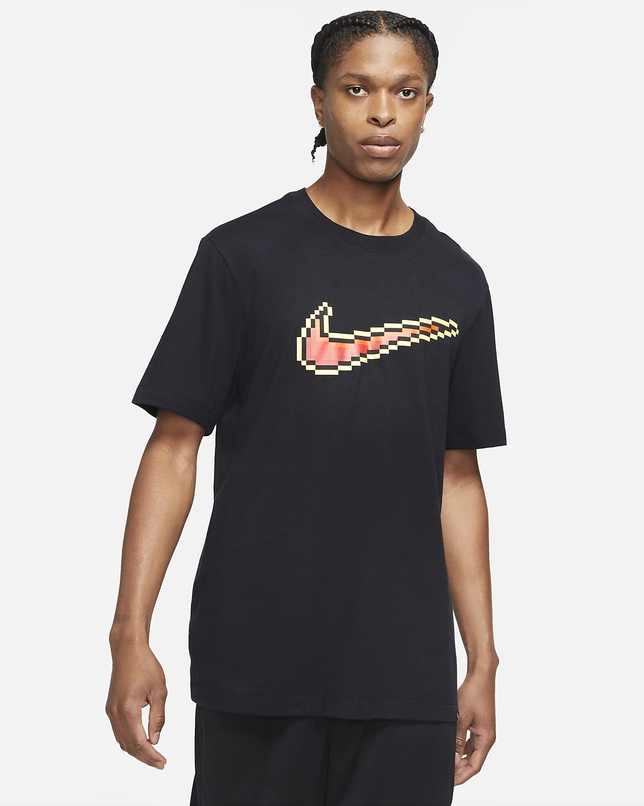 เสื้อยืดบาสเก็ตบอลแขนสั้นผู้ชาย Nike Swoosh