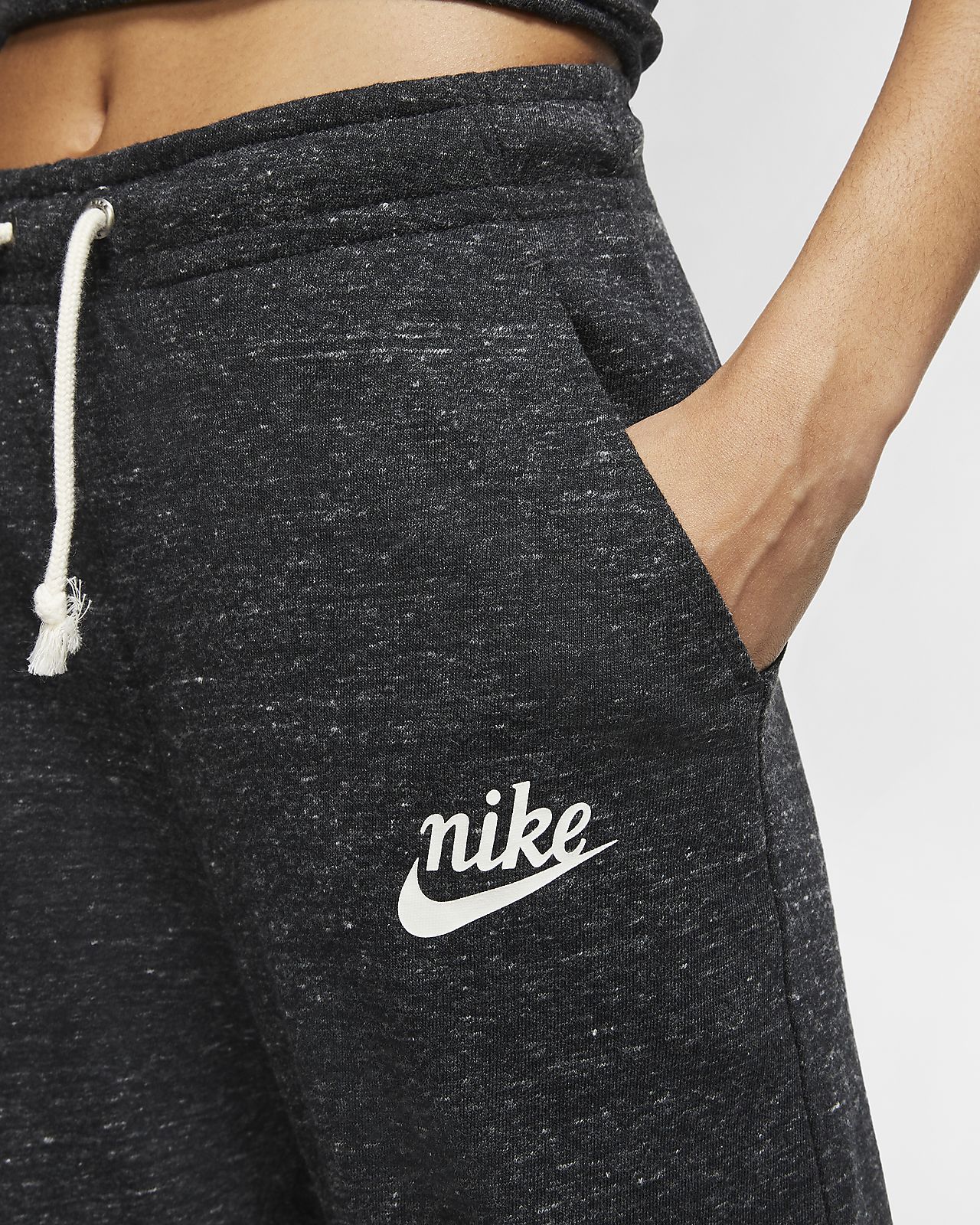 nike black capris