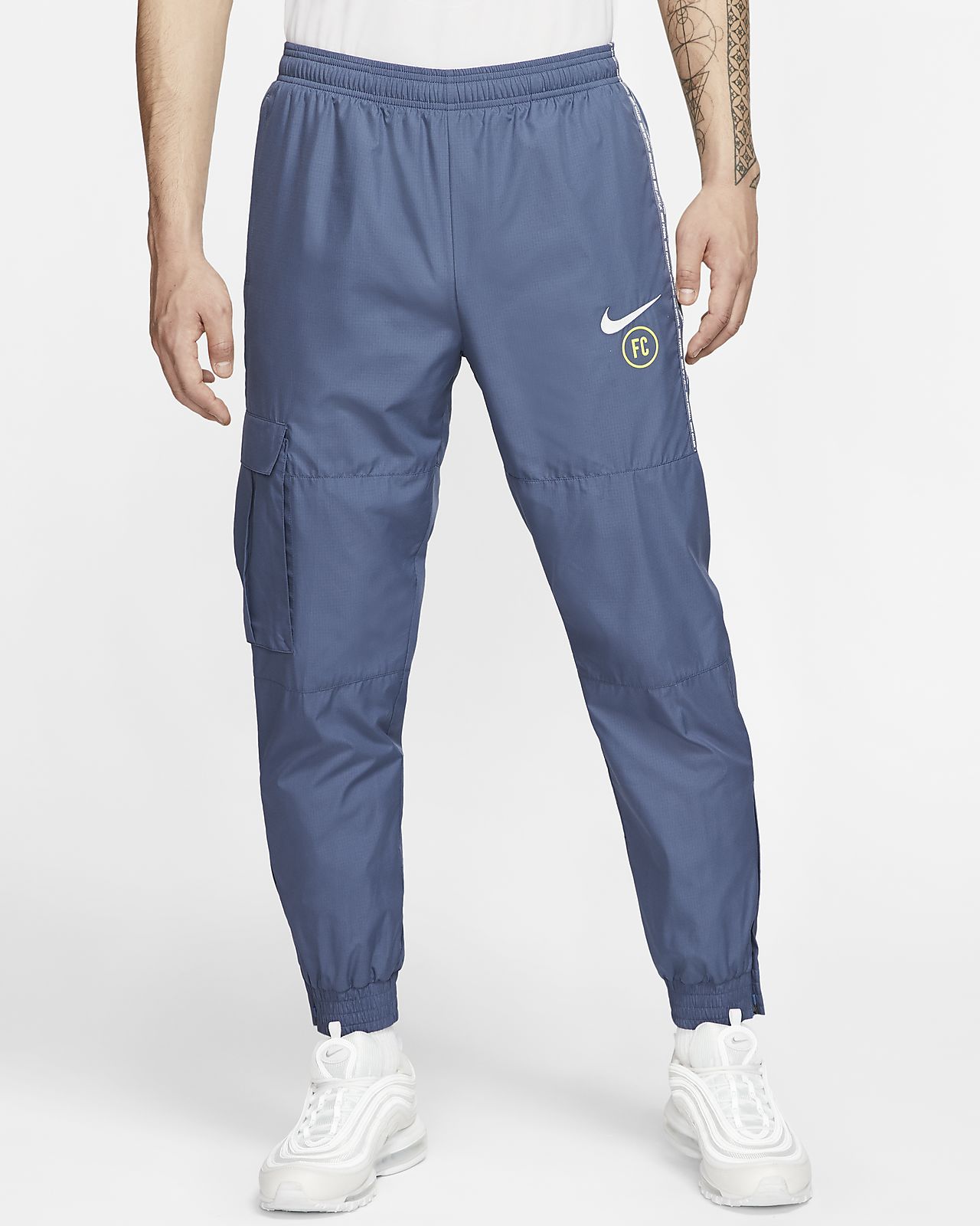 nike soccer pants mens