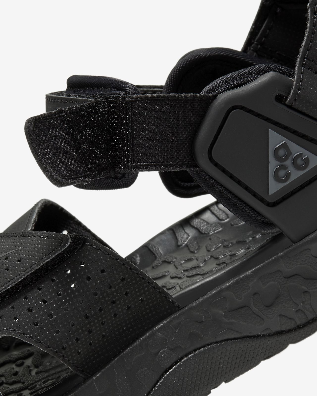 nike acg sandals