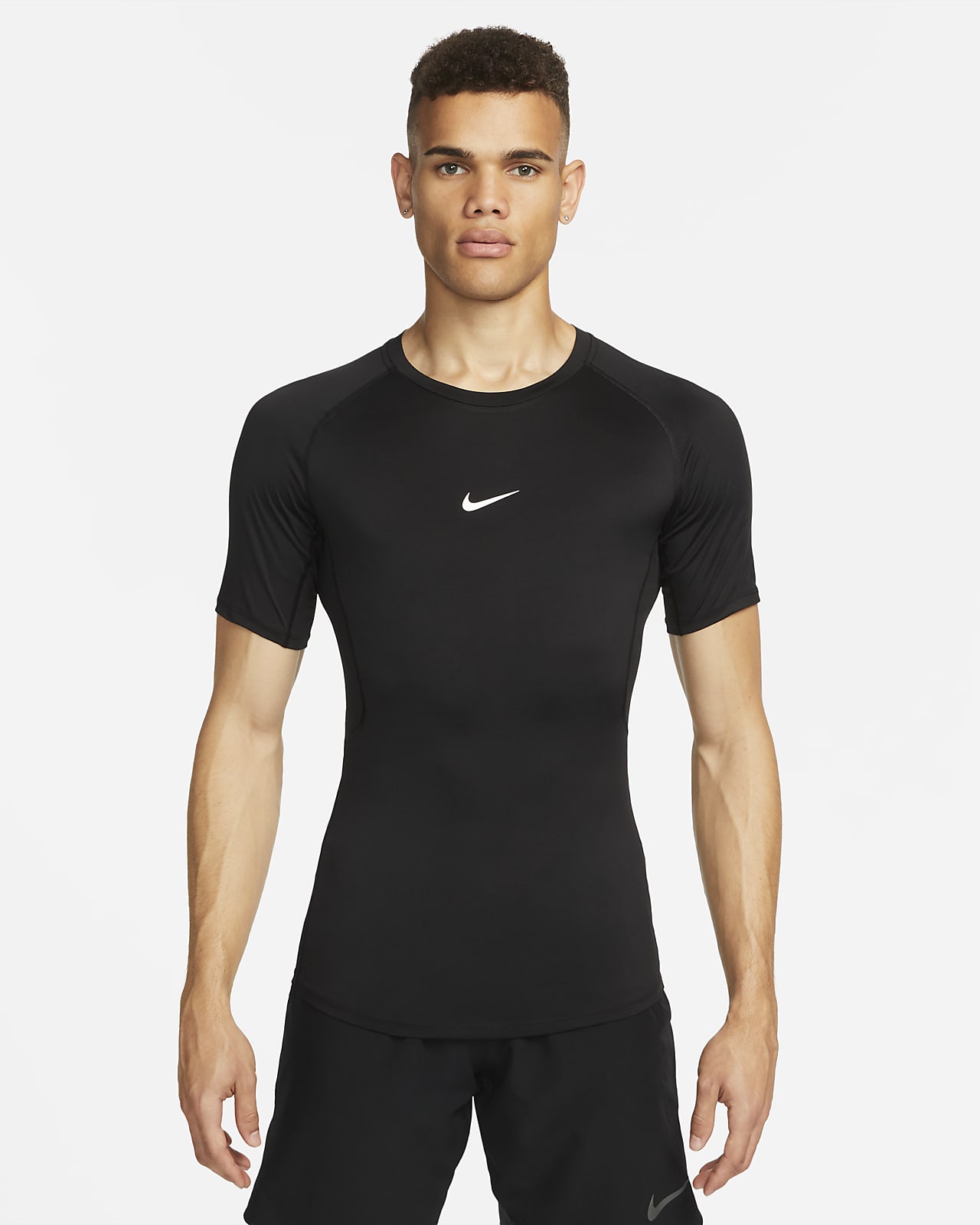 Nike Pro Dri-FIT Kurzarm-Fitness-Oberteil mit enger Passform für Herren