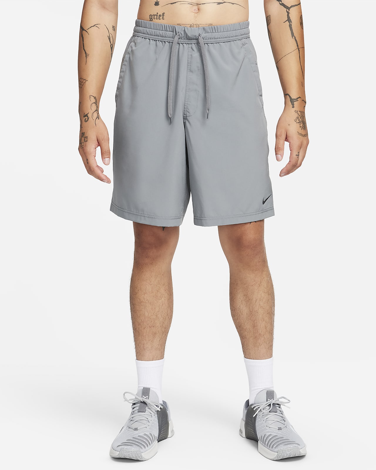 Shorts versátiles Dri-FIT de 23 cm sin forro para hombre Nike Form