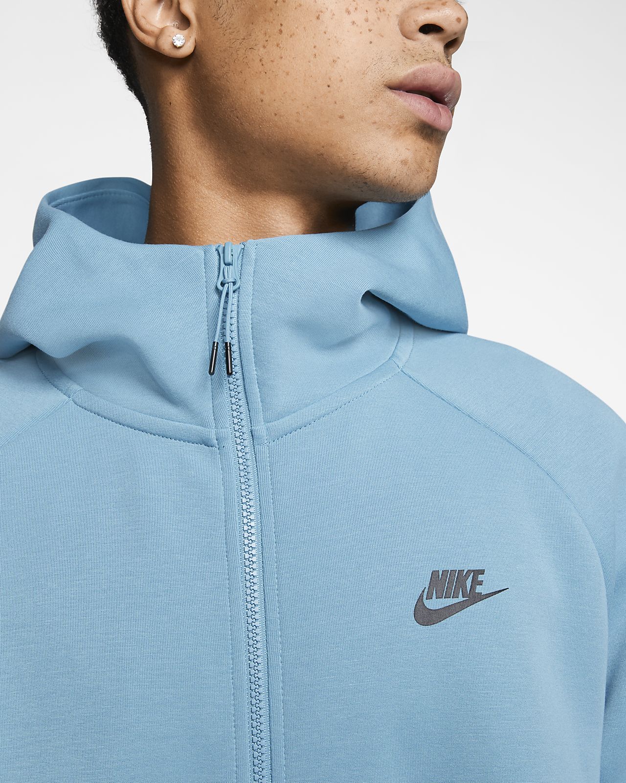 Nike tech fleece голубая. Кофта Nike Sportswear Tech Fleece. Худи Nike Tech Fleece. Nike Tech Fleece 928483-424. ЗИП худи Nike Tech Fleece.