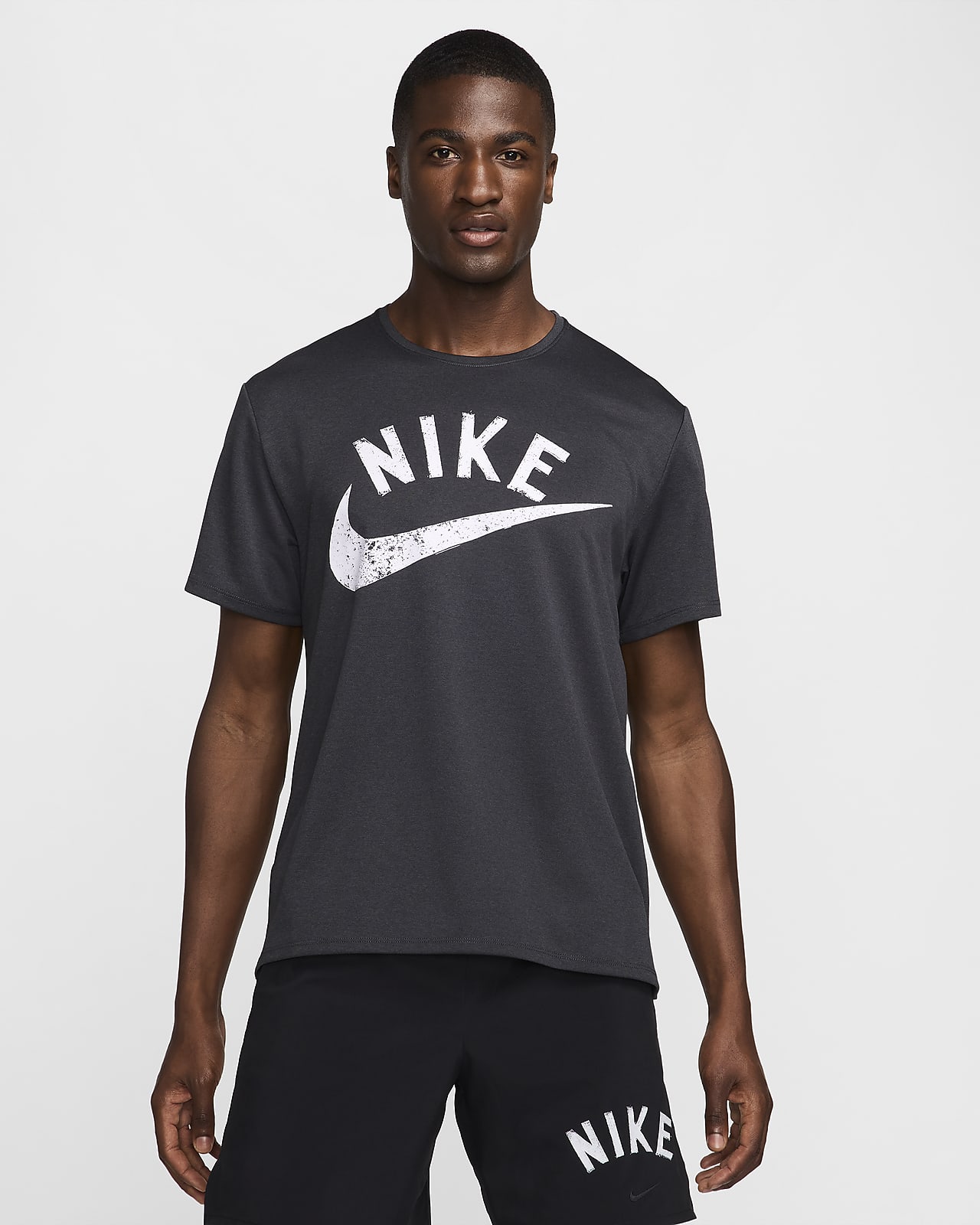Nike Miler Dri-FIT Kısa Kollu Erkek Koşu Üstü