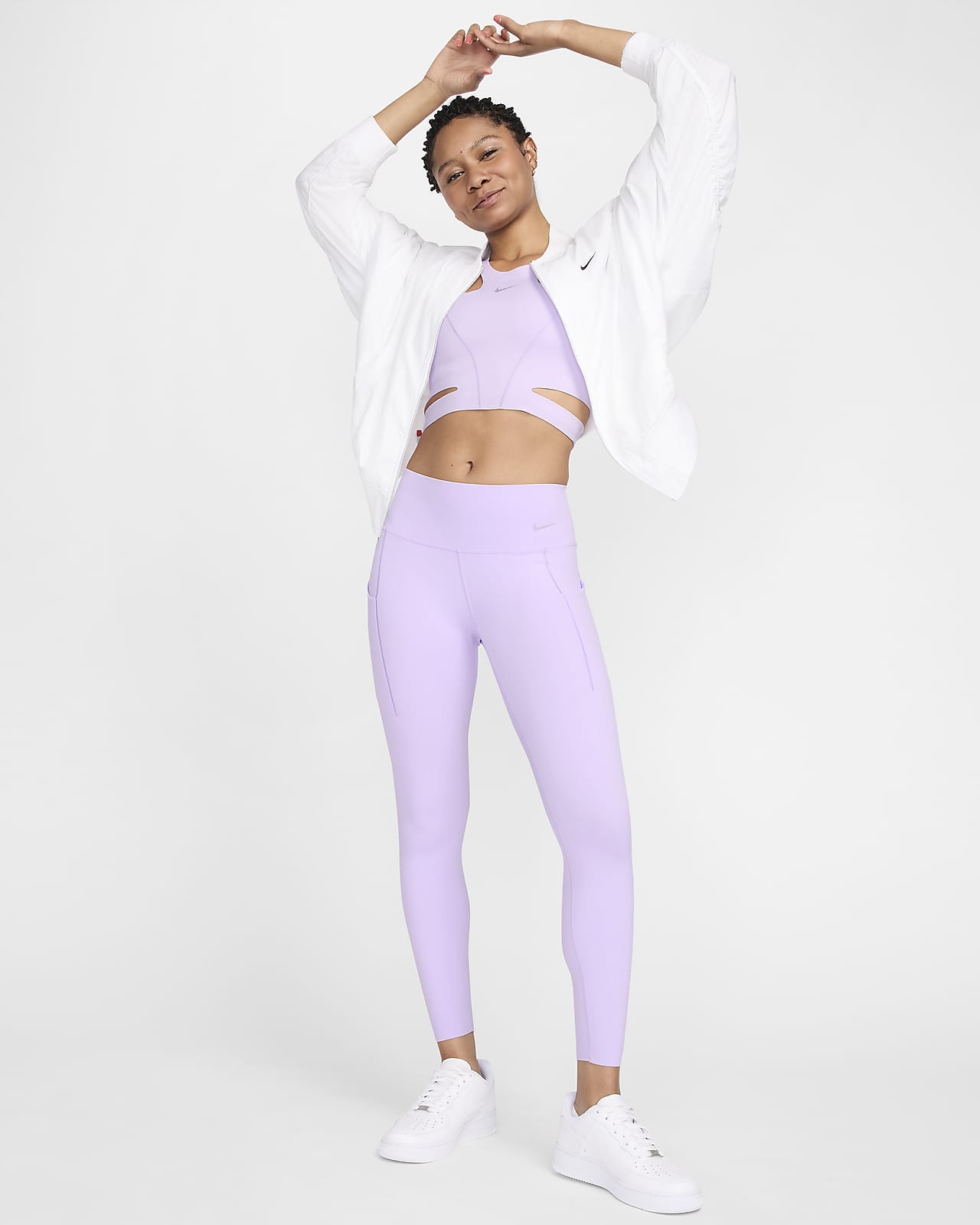 Nike Universa-7/8-leggings med medium støtte, mellemhøj talje og lommer til kvinder