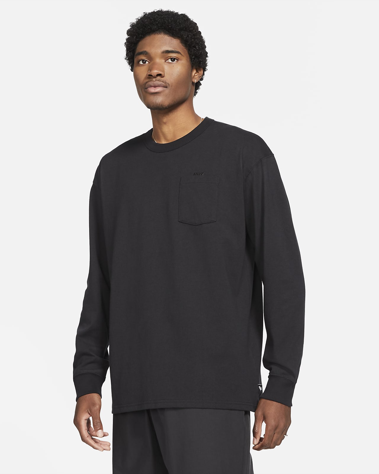 Nike Sportswear Premium Essentials Men's Long-Sleeve Pocket T-shirt