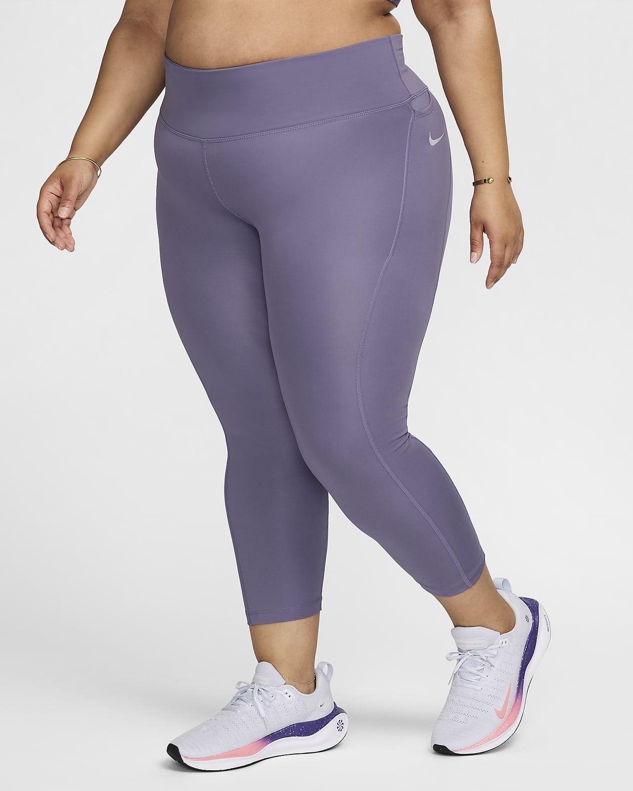 Nike Fast Leggings curts de cintura mitjana de running (talles grans) - Dona