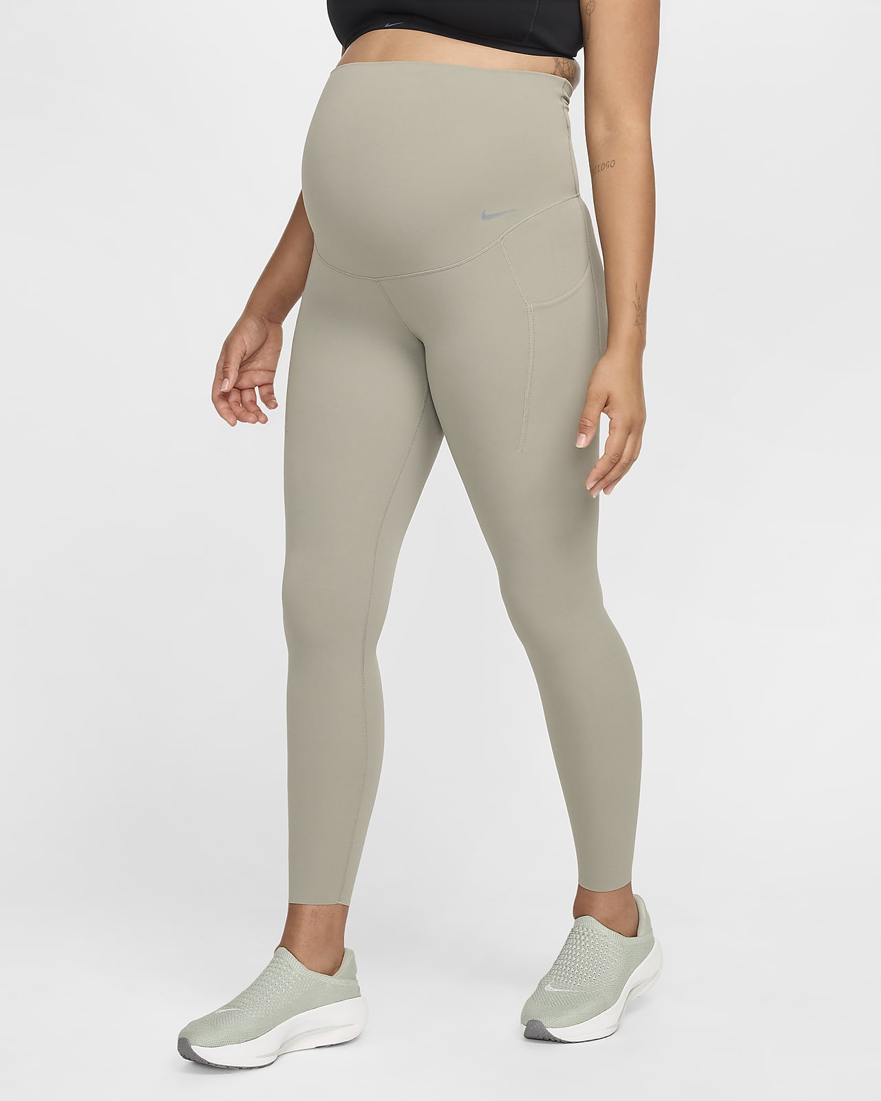 Nike Zenvy (M) Women's Gentle-Support High-Waisted 7/8 Leggings with Pockets (Maternity)