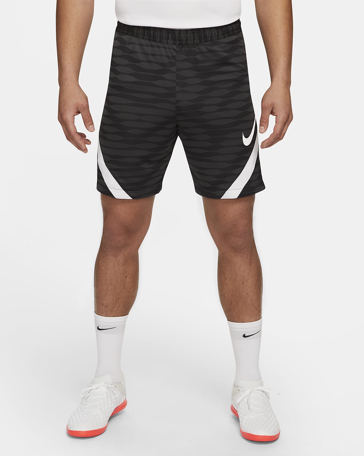 Nike Dri-FIT Strike Men's Knit Football Shorts. Nike SE