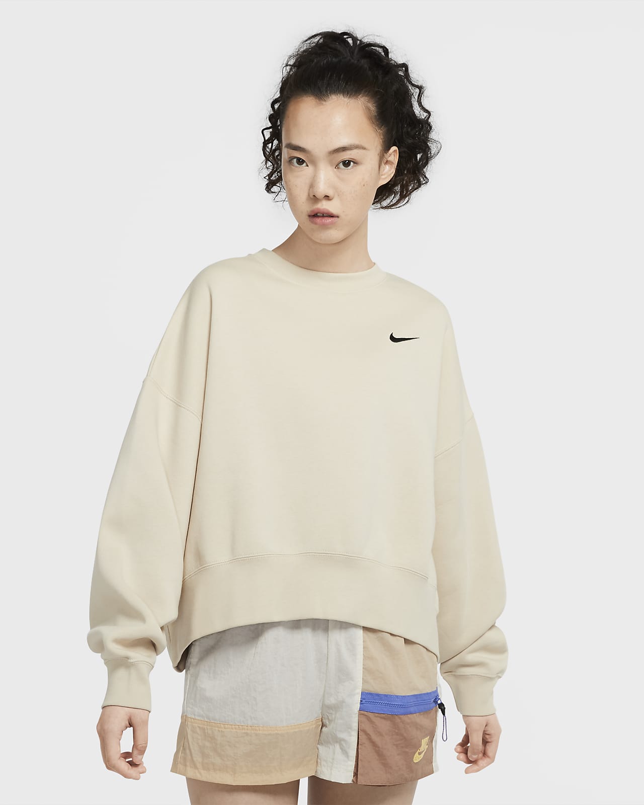 Haut en tissu Fleece Nike Sportswear Essential pour Femme ...