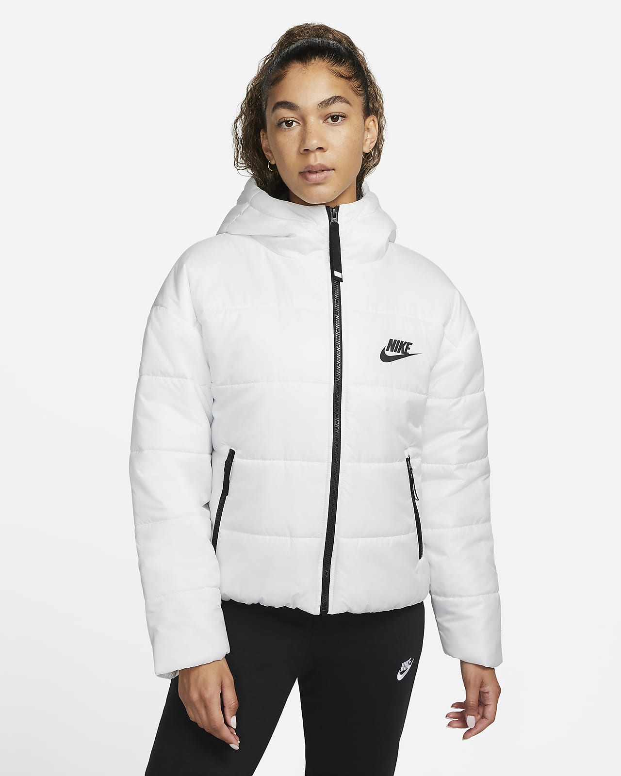Nike Sportswear Therma-FIT Repel Sentetik Dolgulu Kapüşonlu Kadın Ceketi