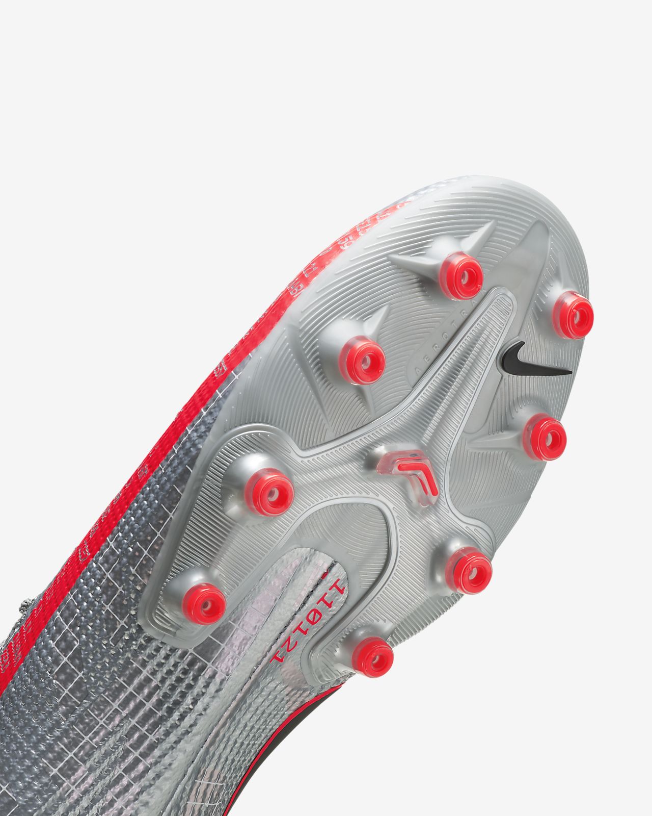 Nike Mercurial Vapor 13 Pro Under the Radar Pack Review.