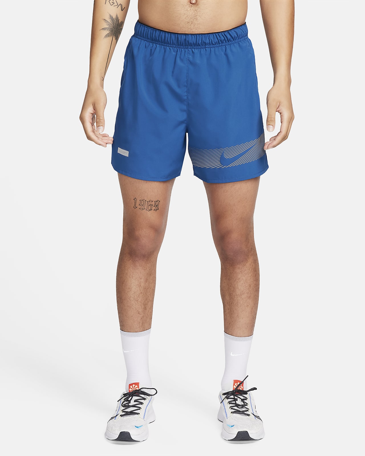 Shorts de running Dri-FIT de 13 cm con forro de ropa interior para hombre Nike Challenger Flash