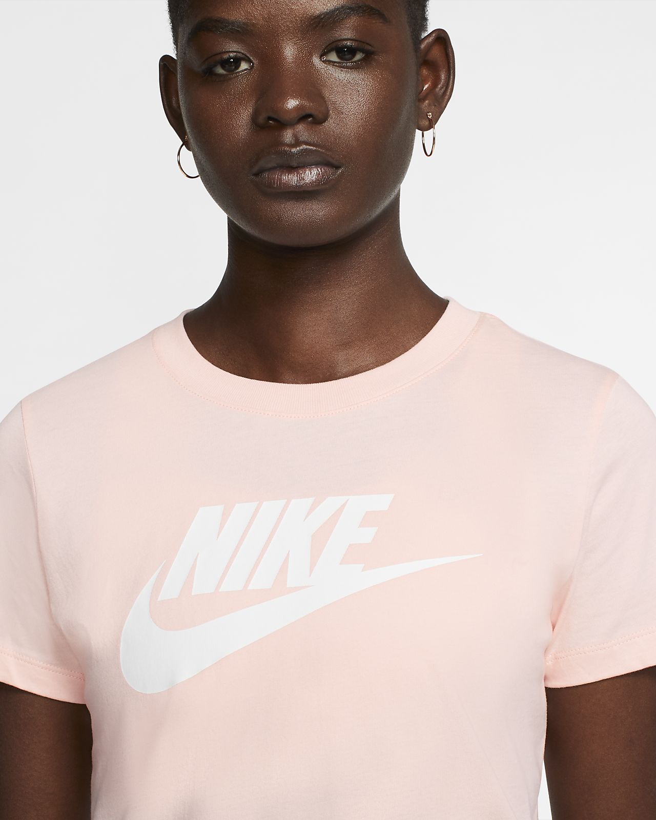 nike essential shirt