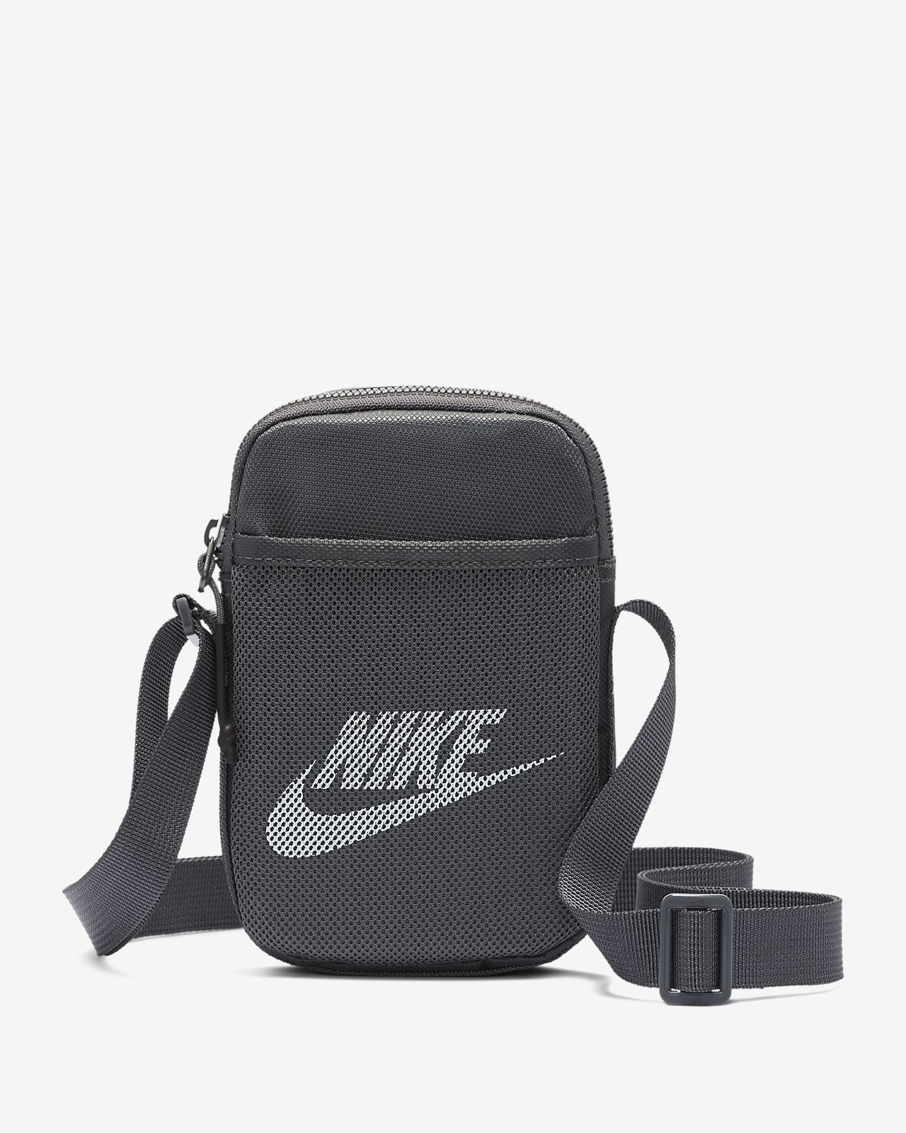 nike body bag