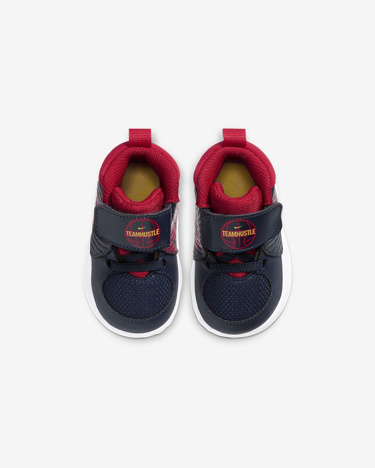 nike city court 7 junior trainers