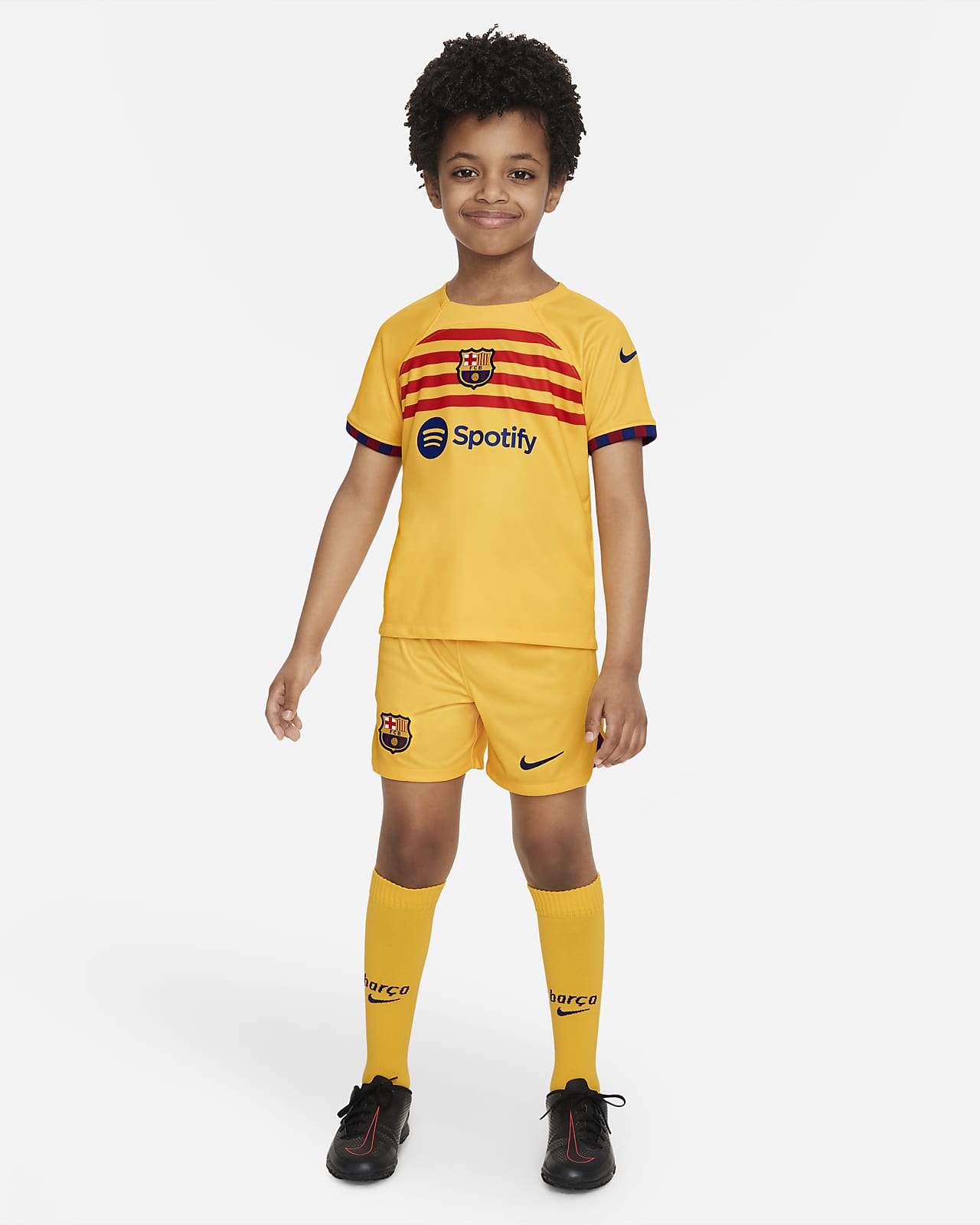 Čtvrtá fotbalová souprava Nike FC Barcelona 2023/24 pro malé děti