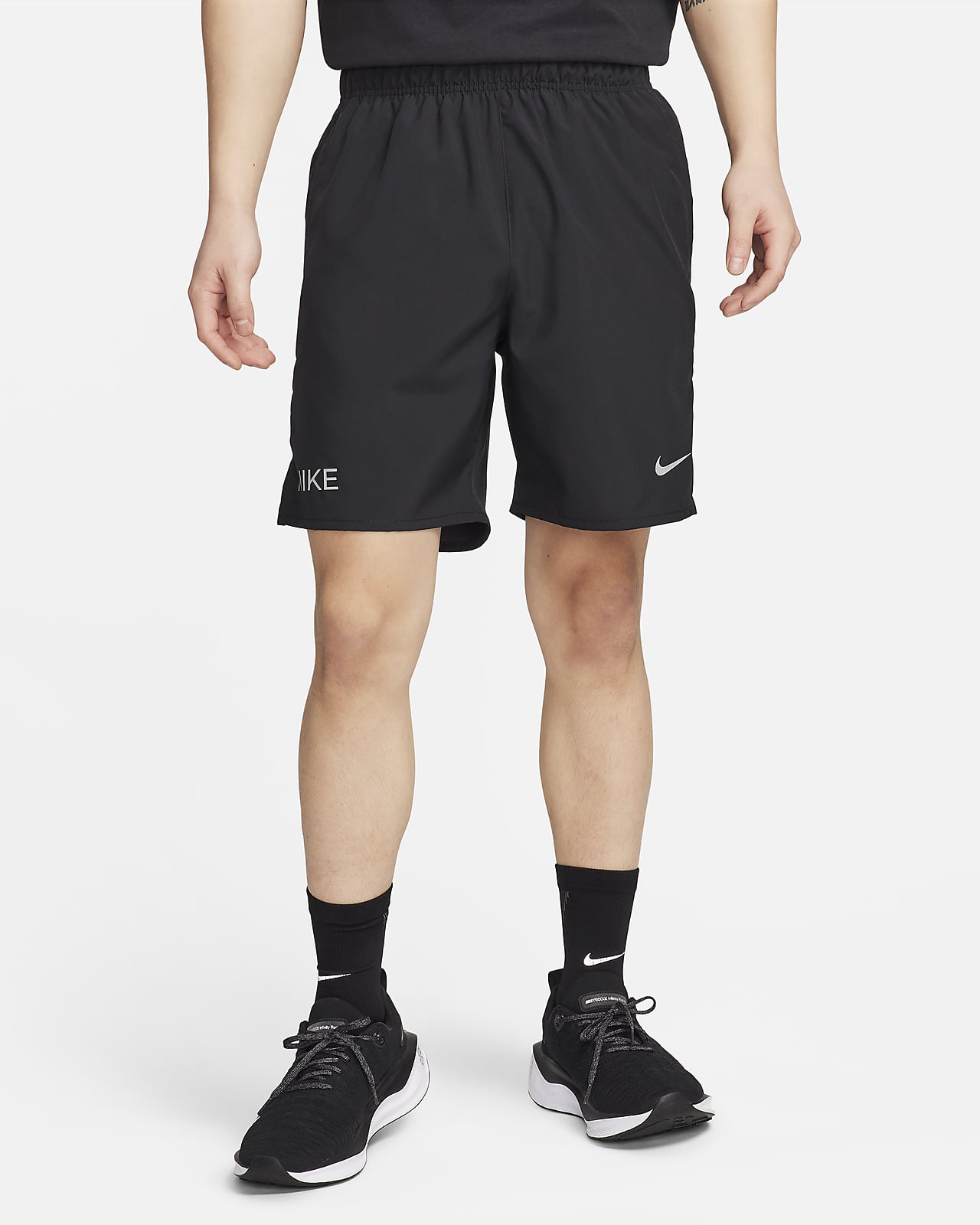 กางเกงขาสั้น 7 นิ้วไม่มีซับในผู้ชาย Dri-FIT Nike Challenger